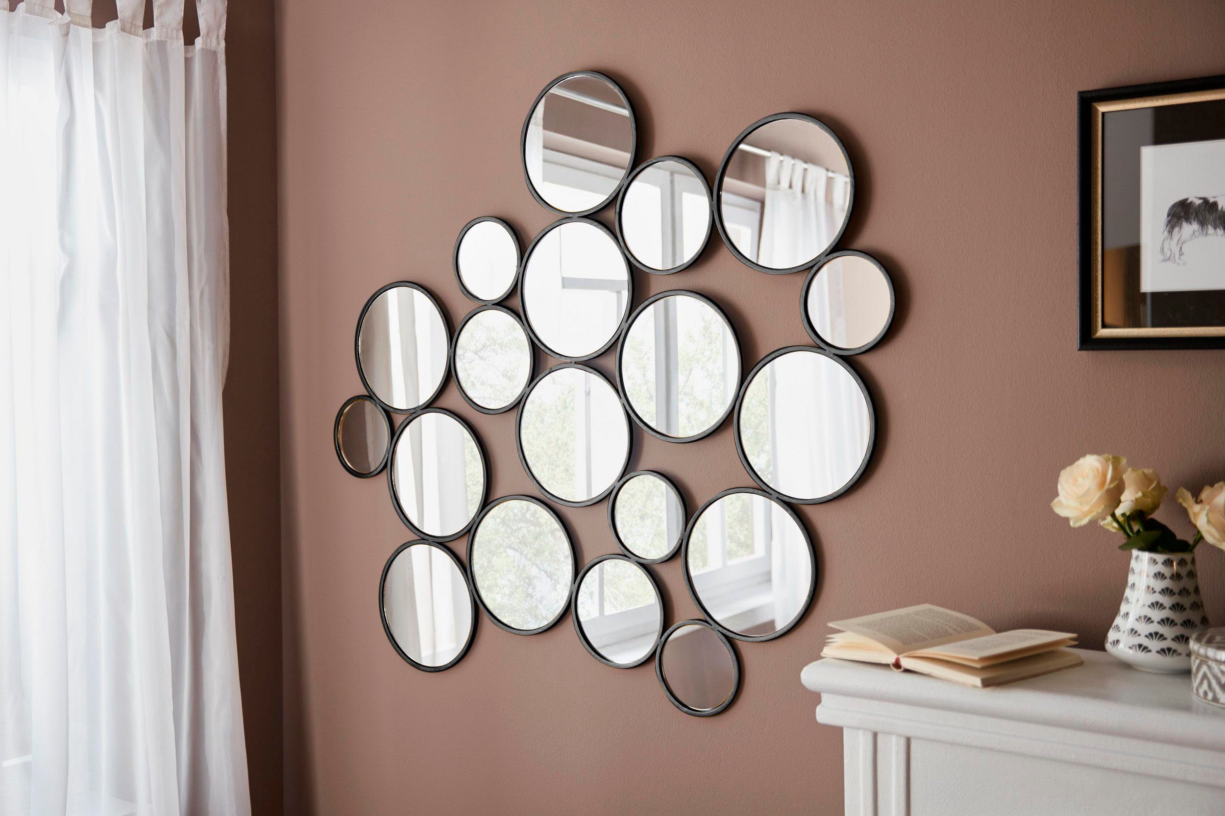 Leonique Dekospiegel »Malisa«, Wanddeko, bestehend aus 19 runden Spiegelelementen, dekorativ im Wohnzimmer & Schlafzimmer-HomeTrends
