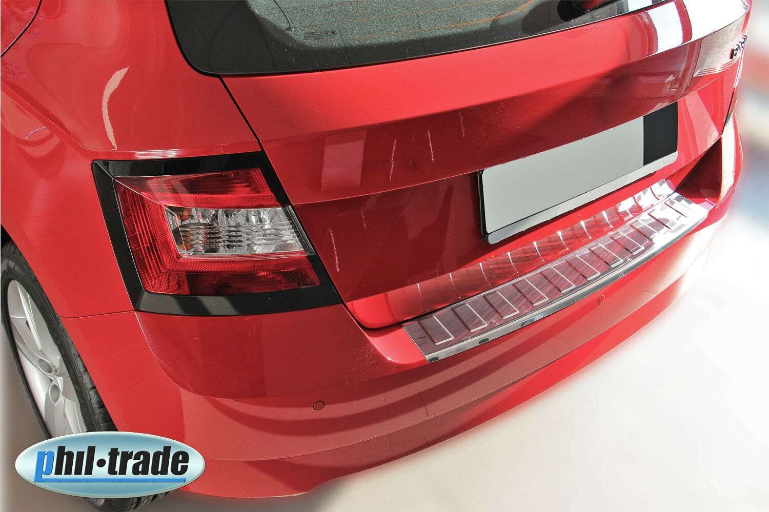 RECAMBO Ladekantenschutz für SKODA FABIA III, ab 2014 Stoßstangenschutz, V2A rostfrei, Exklusive Optik, praktischer Schutz & perfekte Passform