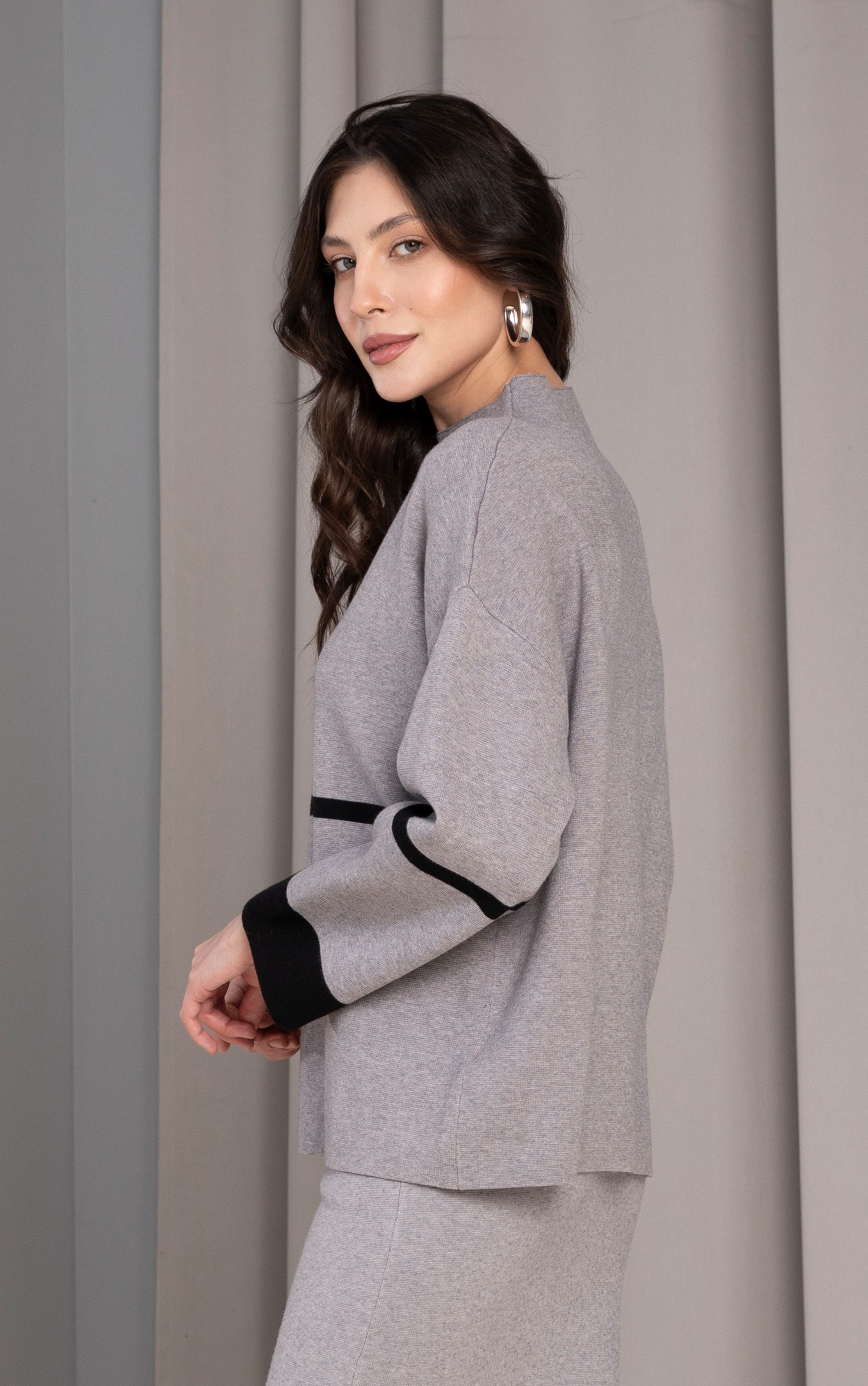 Passioni Strickpullover in grau-schwarzem Colorblocking, längerer Länge und günstig online kaufen