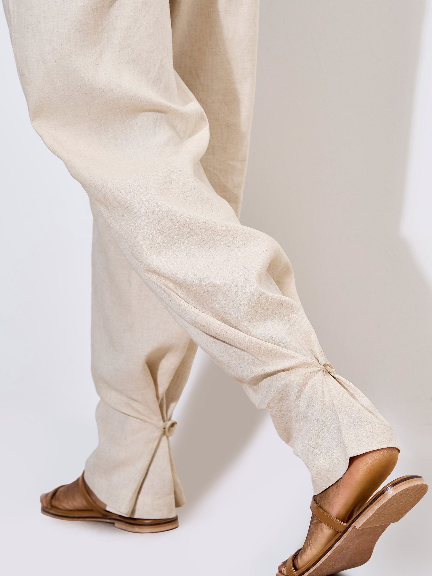 Apricot Stoffhose Plissierte Hose mit weitem Bein – Bild 3 von 5