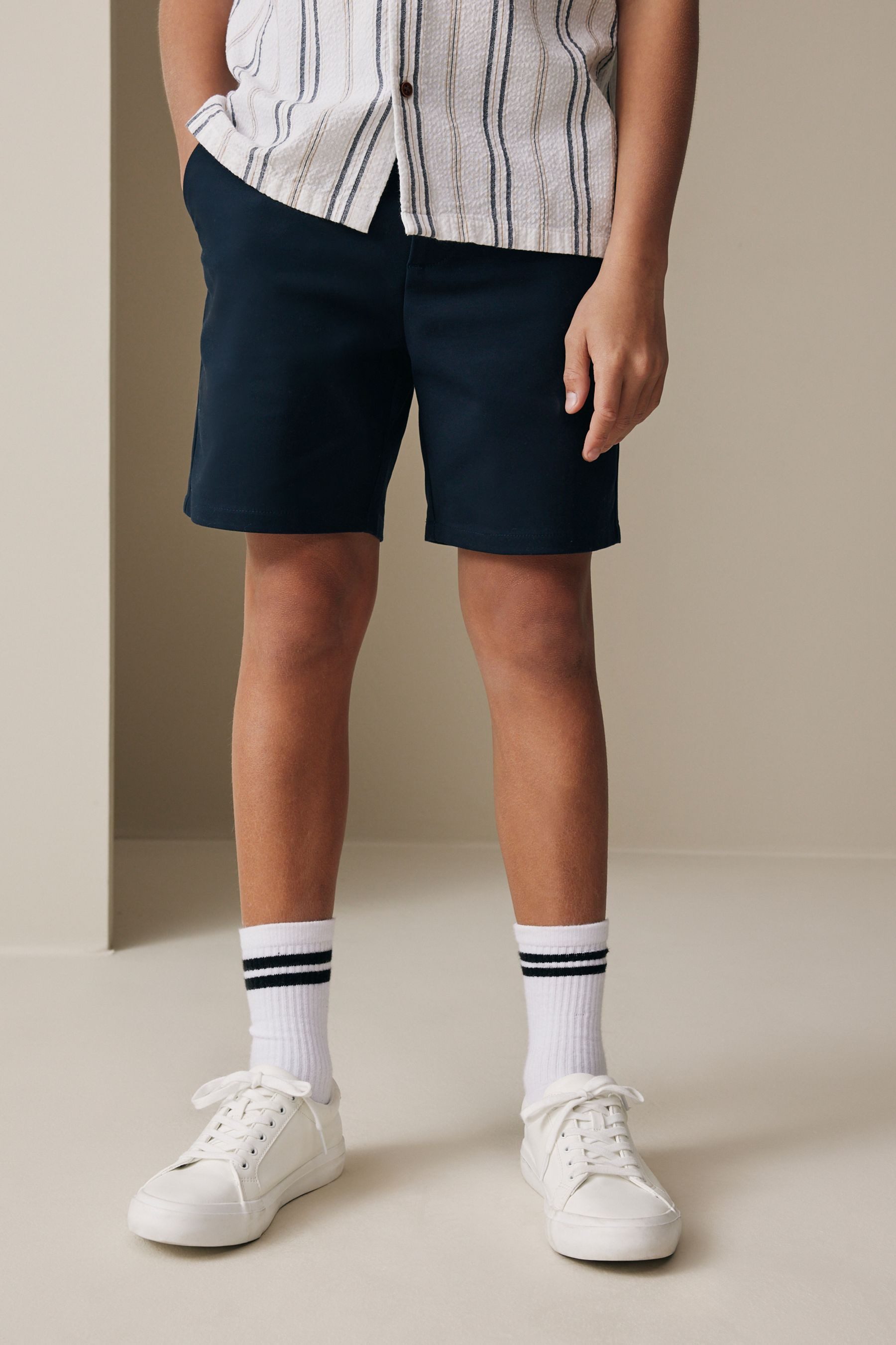 Next Chinoshorts Hochwertige Chino-Shorts (1-tlg)