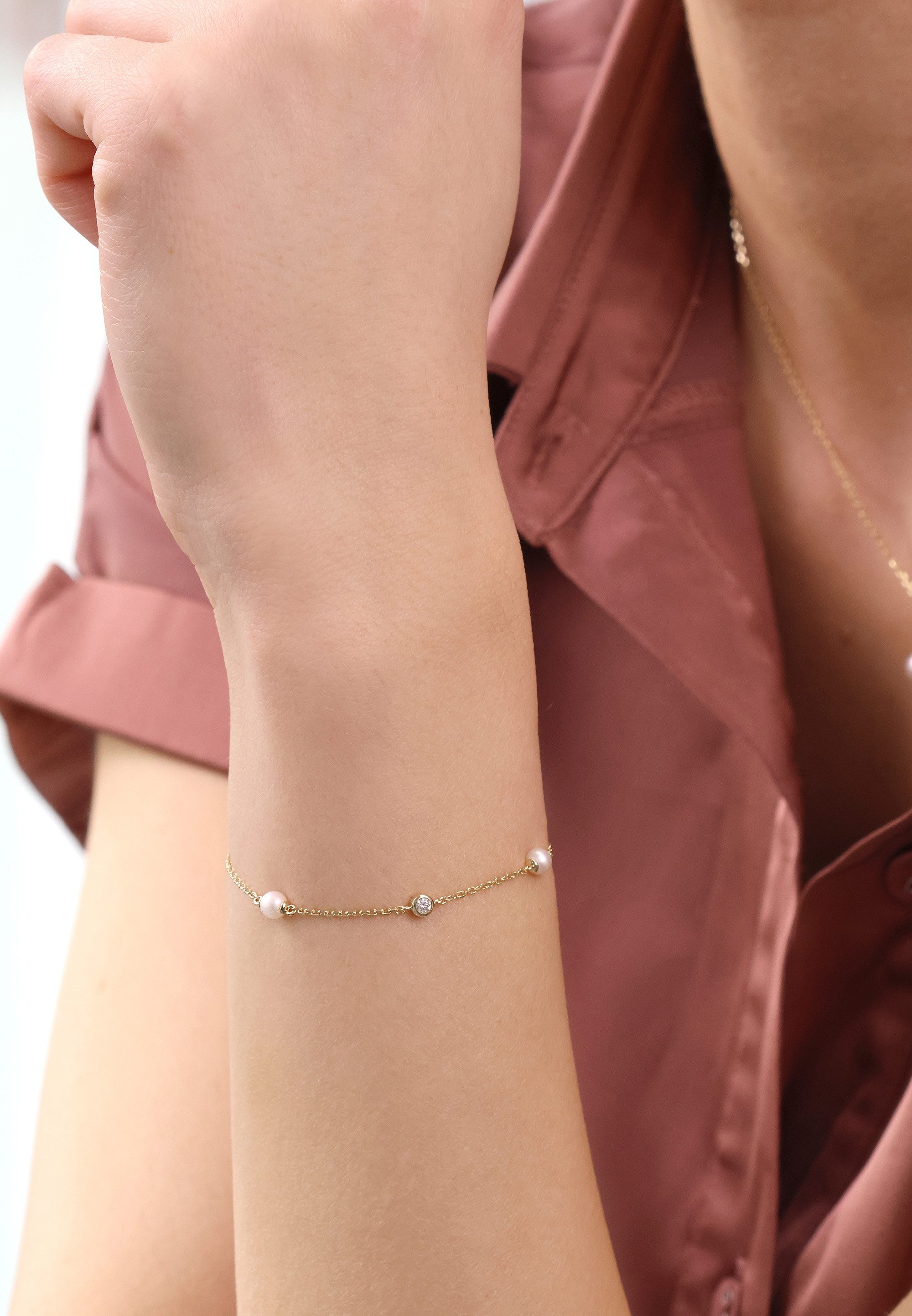 NANA KAY Armband NANA KAY Gold, mit farblosem Stein und Süßwasserperlen
