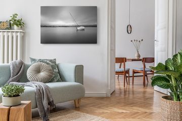 Sinus Art Leinwandbild 120x80cm Wandbild auf Leinwand Schwarz Weiß Fotografie Segelboot Meer, (1 St)