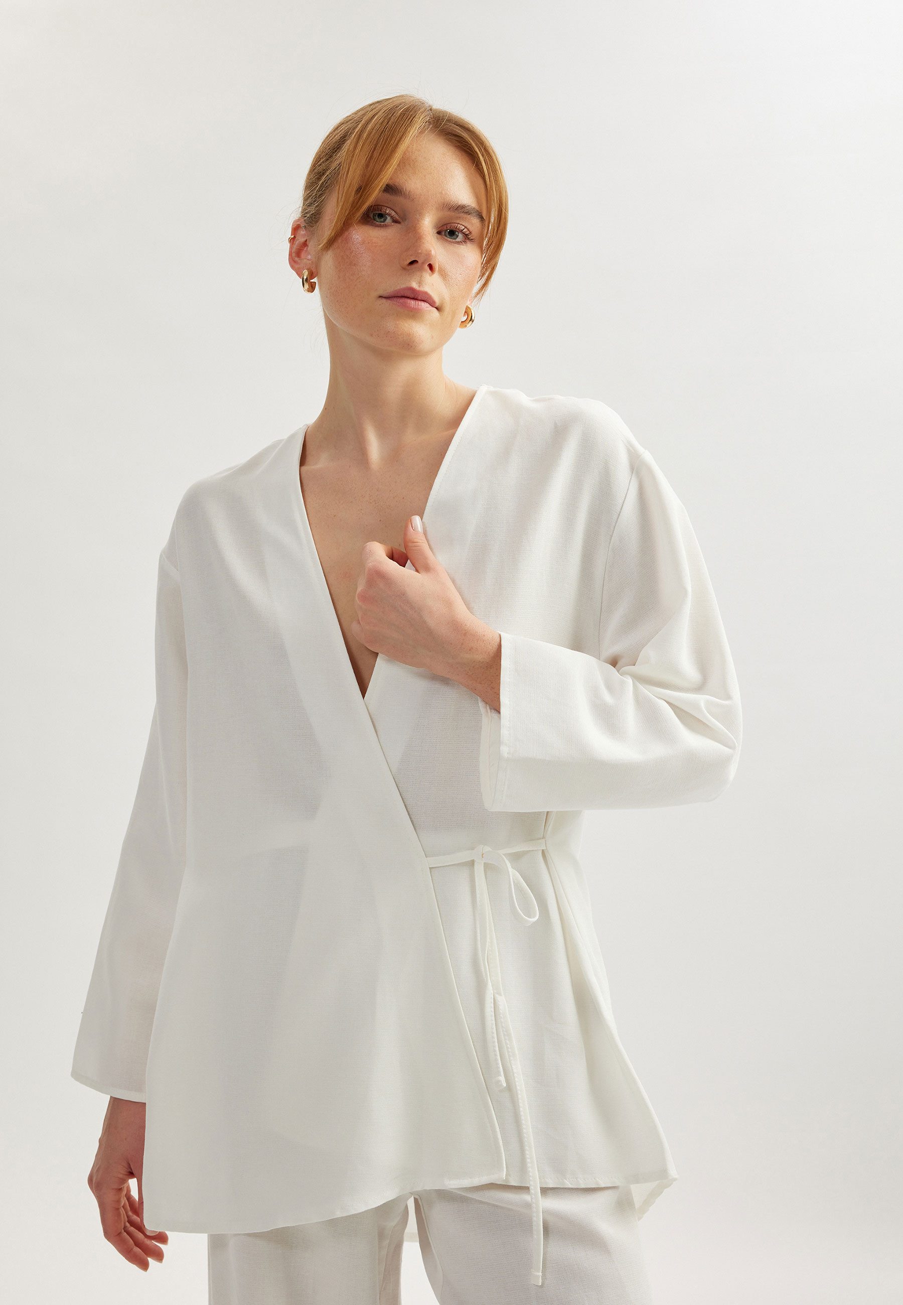 Koton Kimono Doppelreihiger Kragen Mit Einbanddetail Kimono