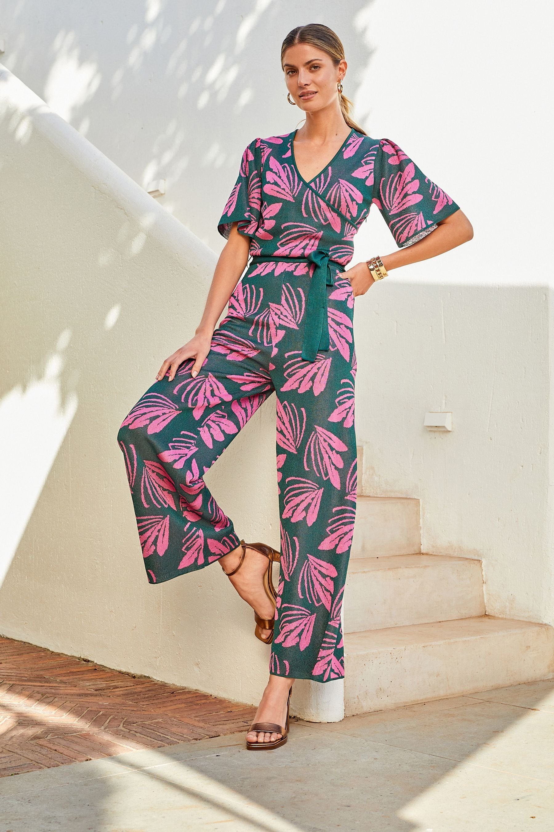 mit Flügelärmeln Jacquard Jumpsuit (1-tlg) Overall Next