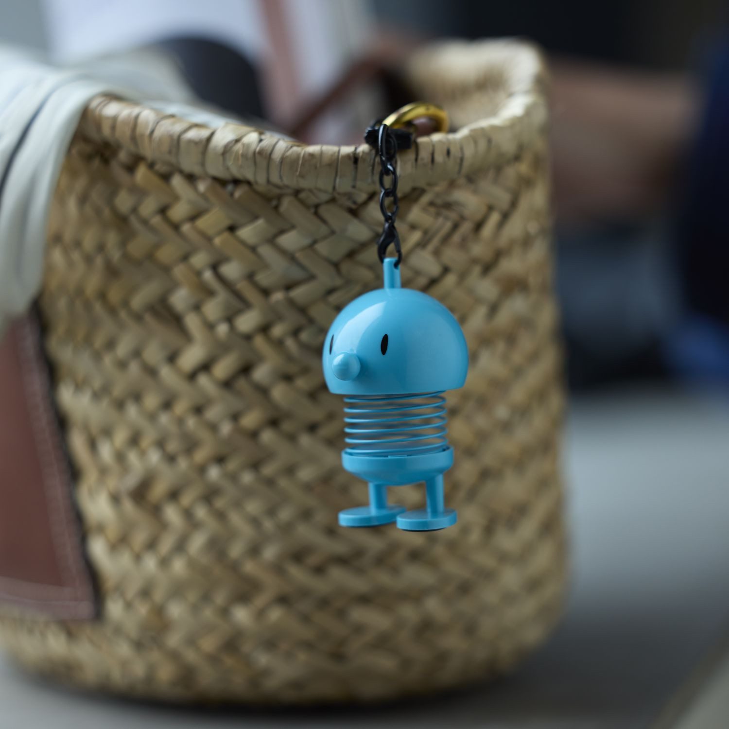 HOPTIMIST Schlüsselanhänger Taschenanhänger Bumble Türkis