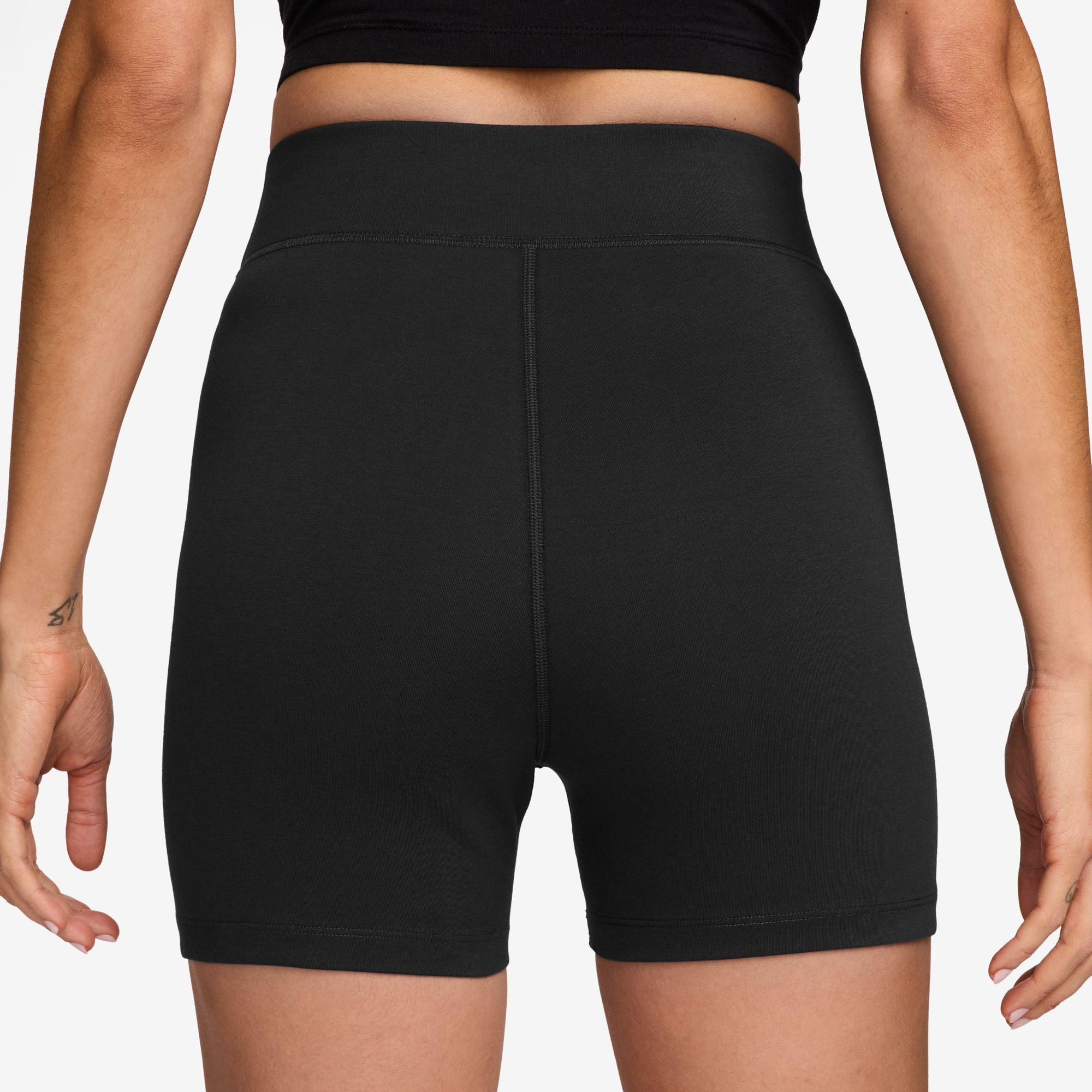 Nike Sportswear Leggings Nike Sportswear Classic Women's High-Waisted 5" Biker Shorts 5-Zoll-Länge, aus Baumwolle, Polyester und Elasthan