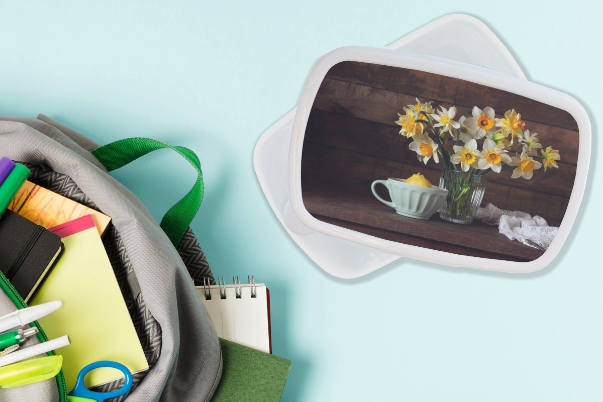 MuchoWow Lunchbox Narzissen - für Kunststoff, für Teetasse Stilleben, weiß Jungs und Mädchen Brotdose, - Erwachsene, Kinder Brotbox und (2-tlg)