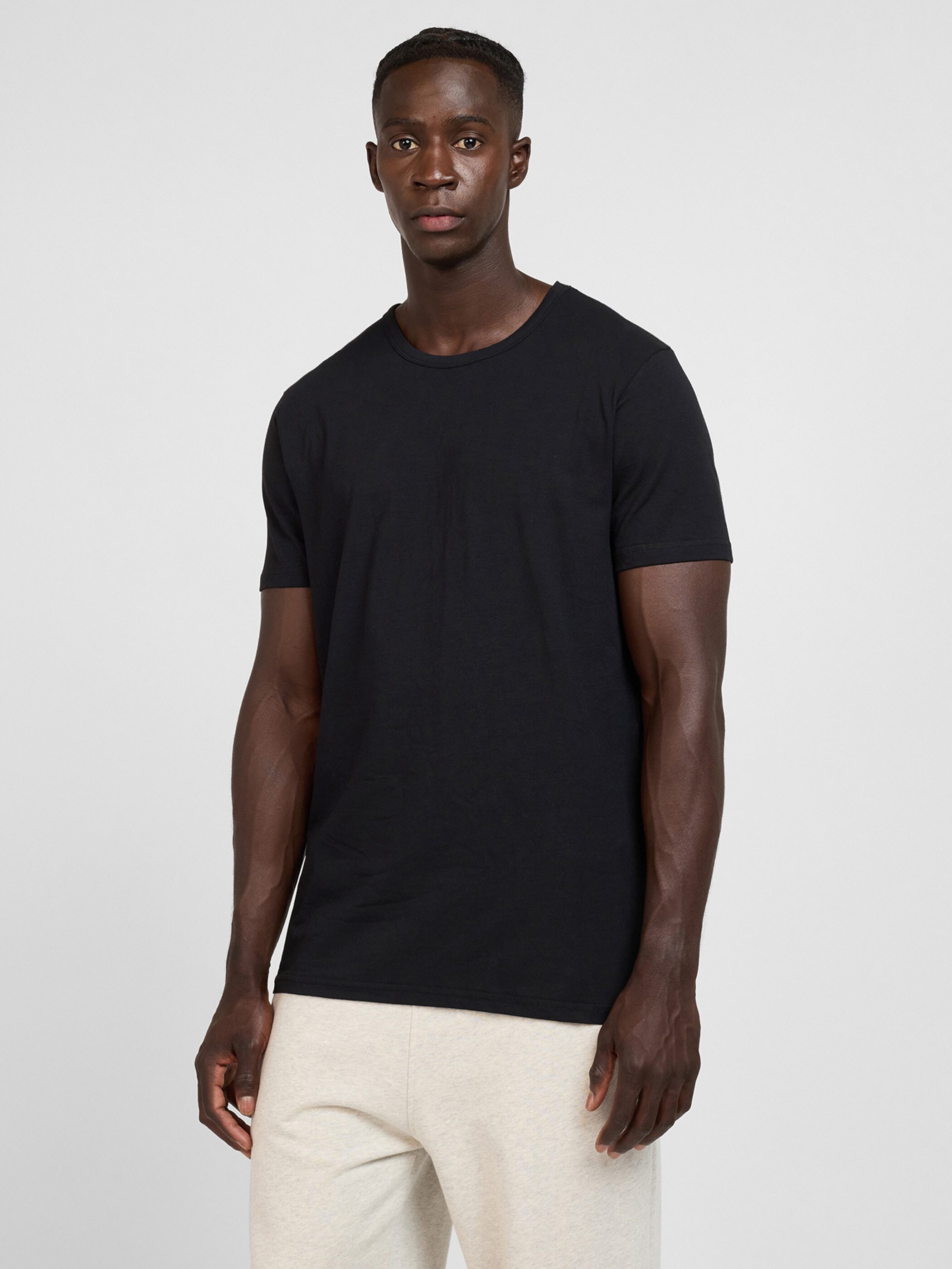 Yazubi T-Shirt Set Herren Basic Regular Fit 5er-Pack (Packung, 5-tlg., 5er-Pack) Baumwolle mit Stretch, Rundhals, Kurzarm, Unterziehshirt, weich