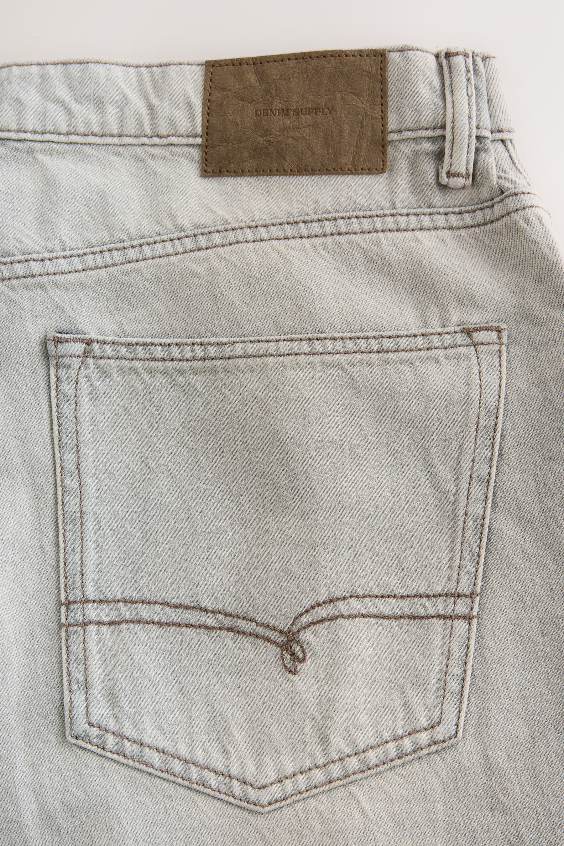 Next Relax-fit-Jeans Leichte Relaxed Fit Jeans (1-tlg) – Bild 4 von 5