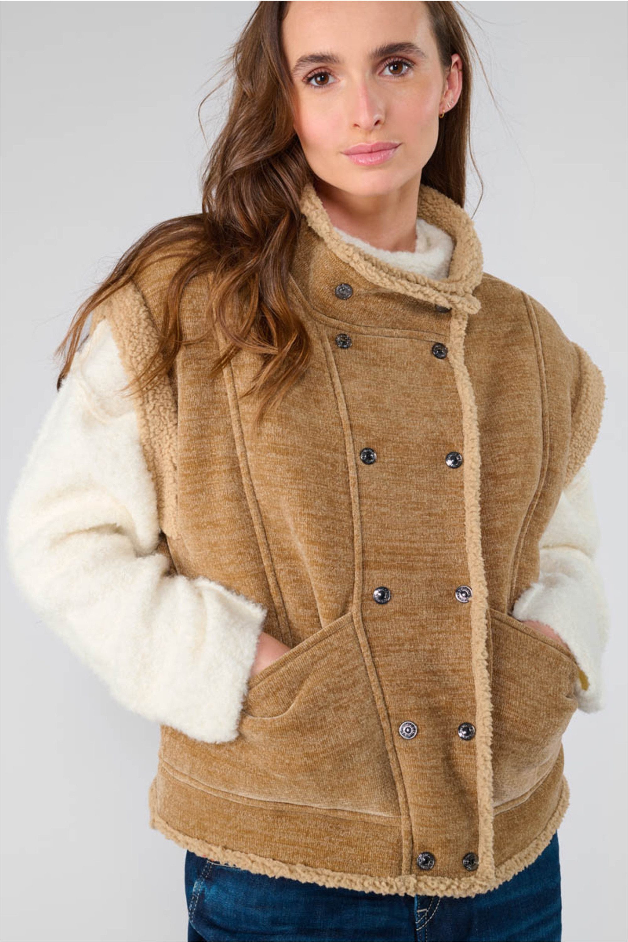 Le Temps Des Cerises Softshellweste FUJI mit kuscheligen Einsatz