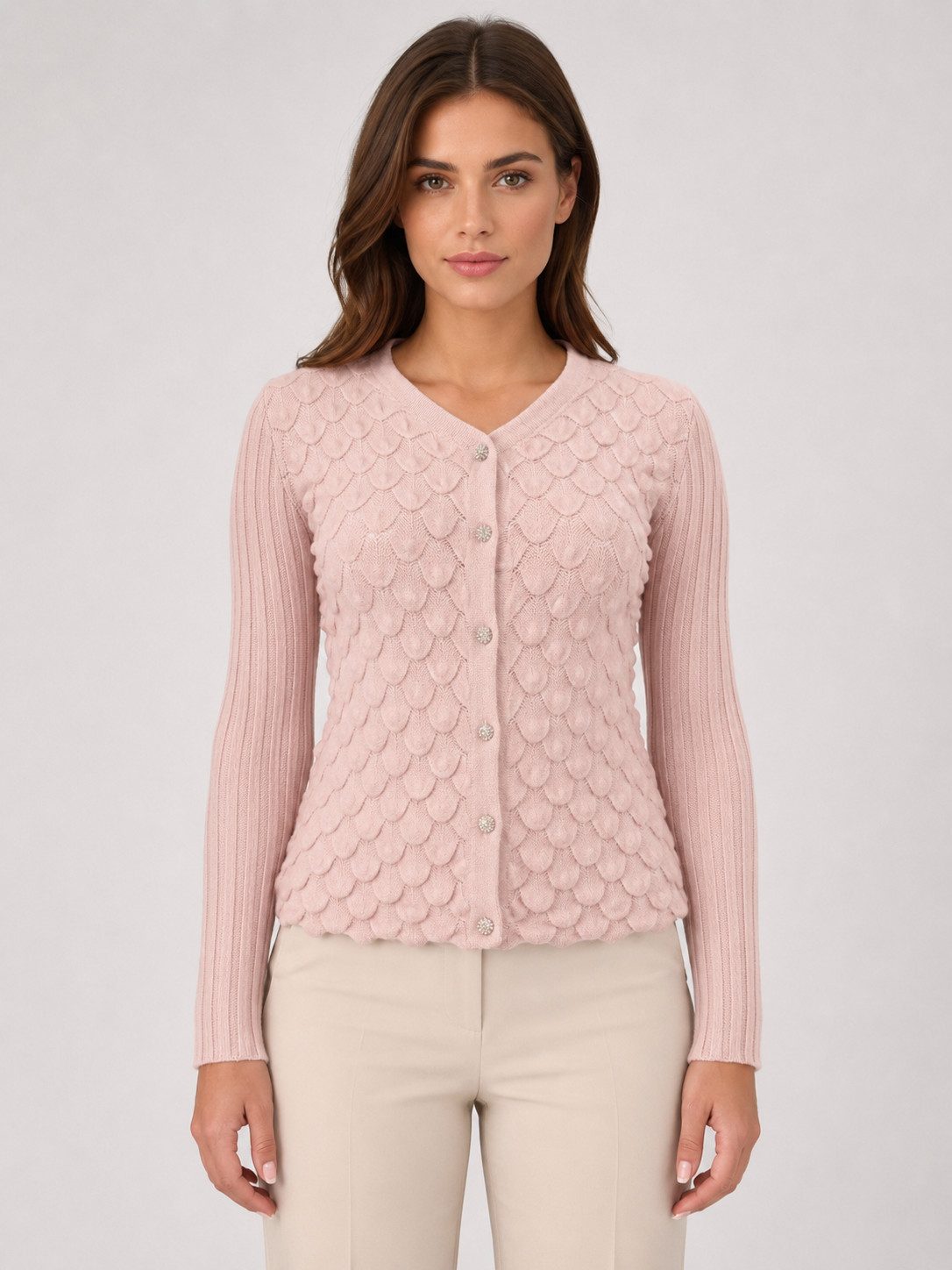 Passioni Strickjacke aus Strukturstrick mit dekorativen Silberknöpfen