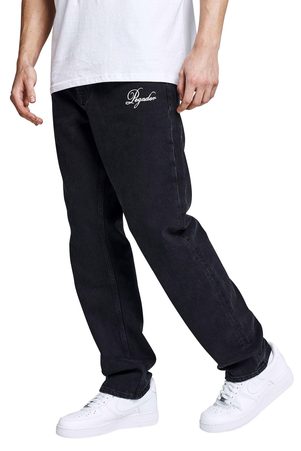 PEGADOR 5-Pocket-Jeans Pegador Herren Jeans Daxing washed black (1-tlg., kein Set) Logo-geprägte Knöpfe und Nieten