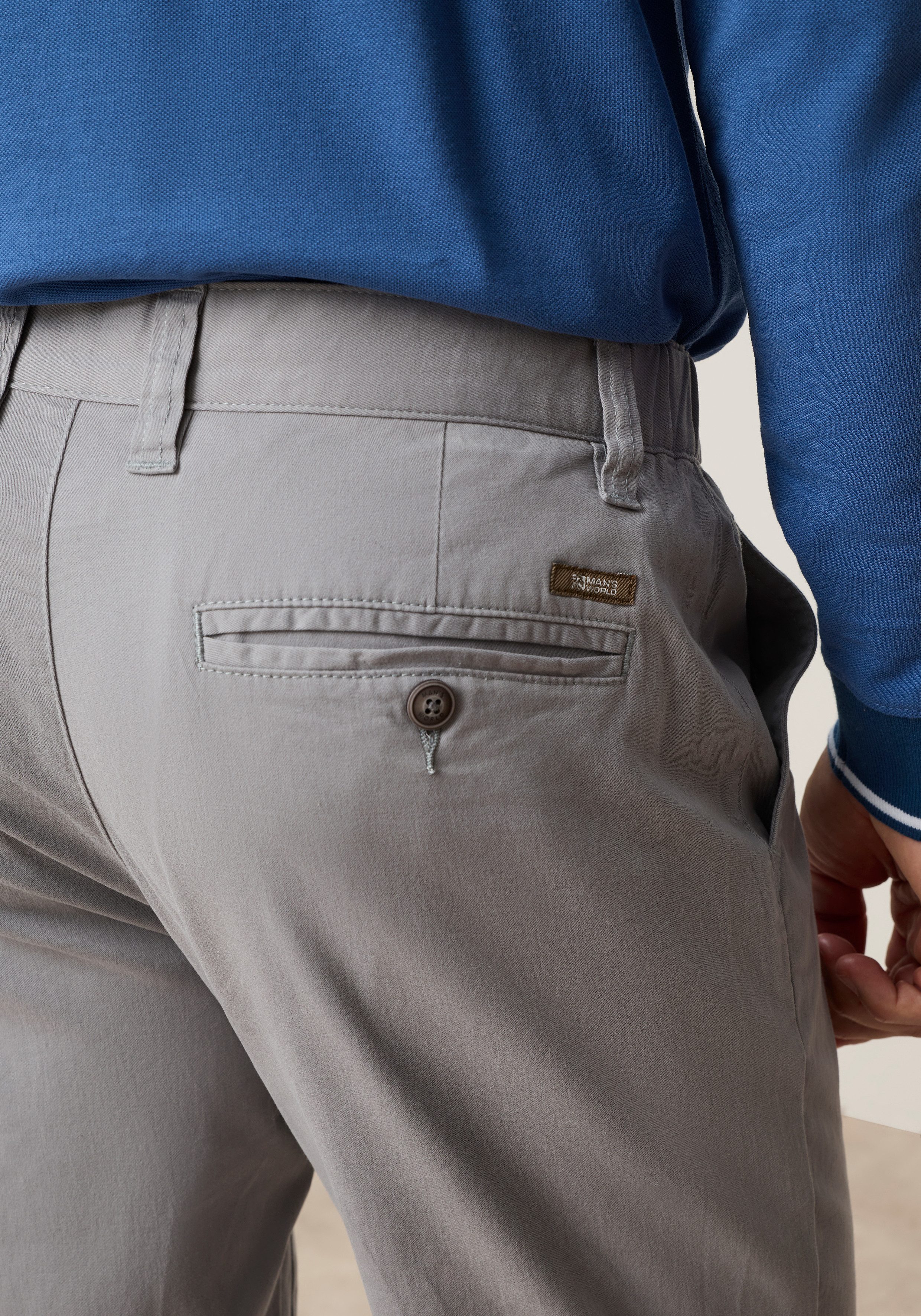 Man's World Chinohose "Classic Fit" mit verdecktem Dehnbund Das Must-have der Saison: Klassische Chino, angesagte Farben – Bild 3 von 5