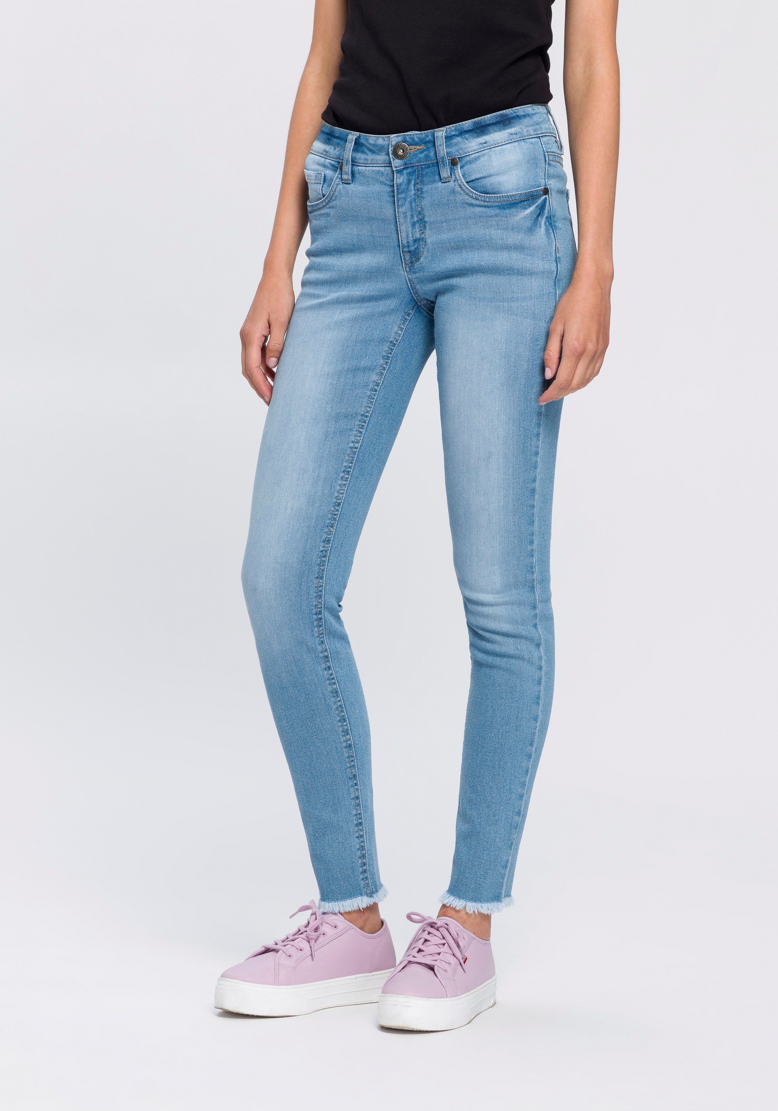 Arizona Skinny-fit-Jeans »knöchellang mit Fransensaum« Mid Waist online  kaufen | OTTO