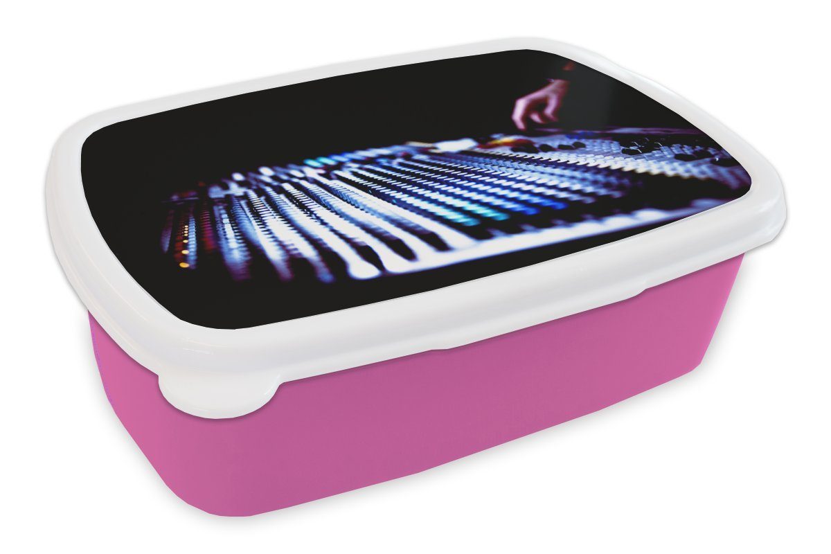 MuchoWow Lunchbox Mixer im Dunkeln, Kunststoff, (2-tlg), Brotbox für Erwachsene, Brotdose Kinder, Snackbox, Mädchen, Kunststoff rosa