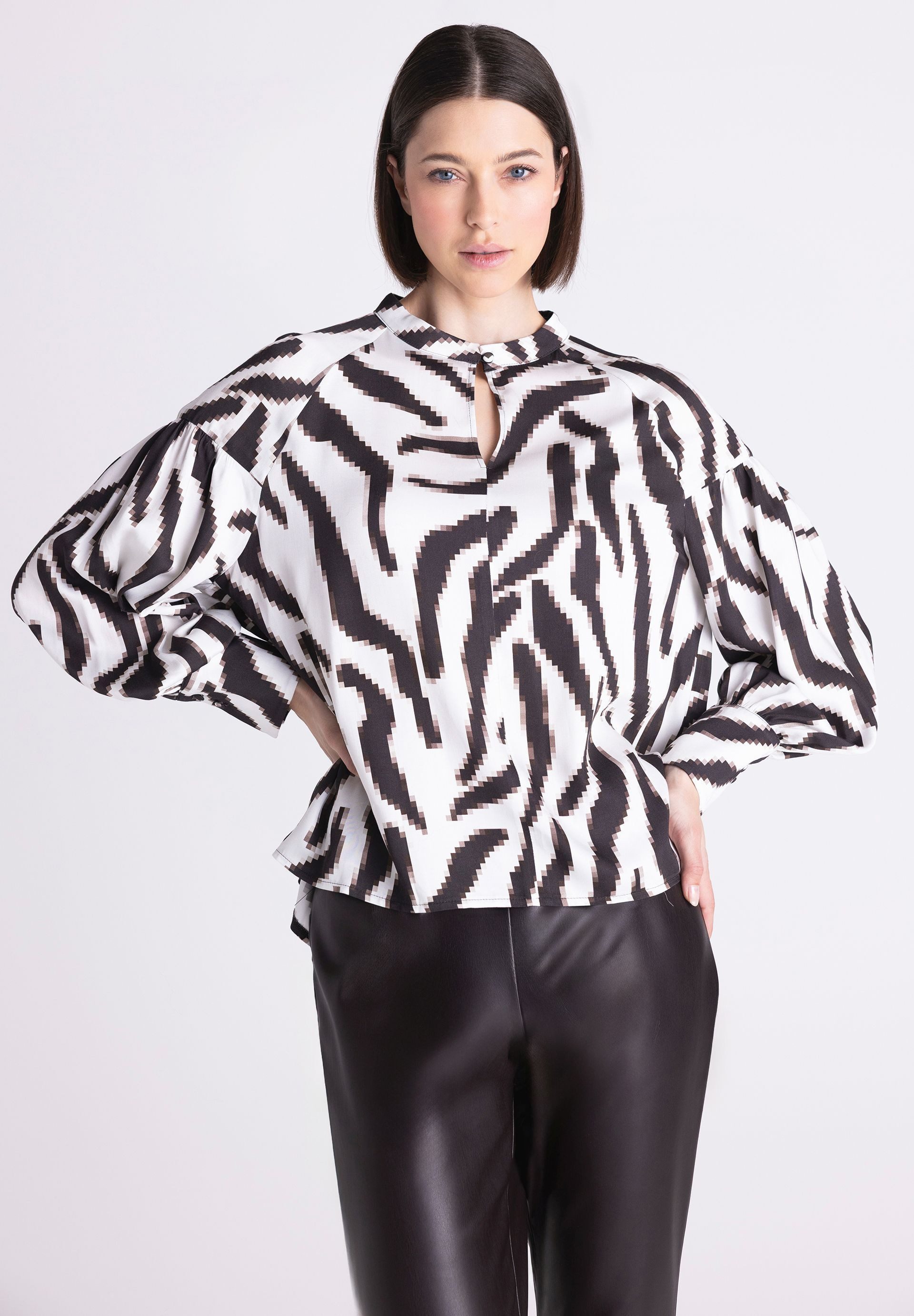 TUZZI Klassische Bluse mit Knopfleiste