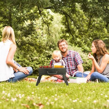 relaxdays Holzkohlegrill Koffergrill für Camping und Picknick