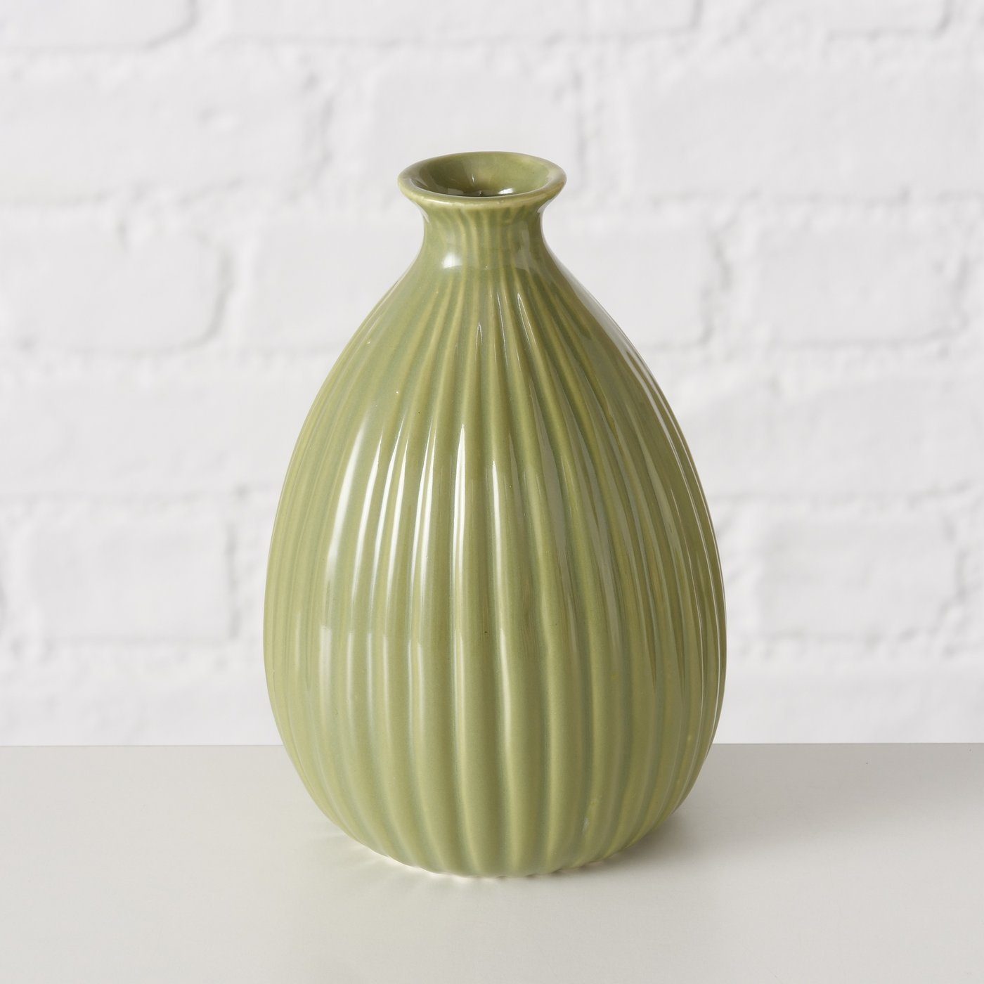aus Vase "Pilar" (2 in Set Dekovase BOLTZE 2er Blumenvase Porzellan grün/weiß, St)