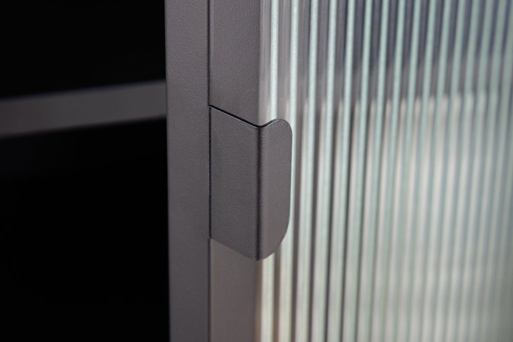(Einzelartikel, Metall Industrial · schwarz Vitrine Wohnzimmer Design / DURA Schrank Glas 150cm · 1-St) · · transparent STEEL riess-ambiente