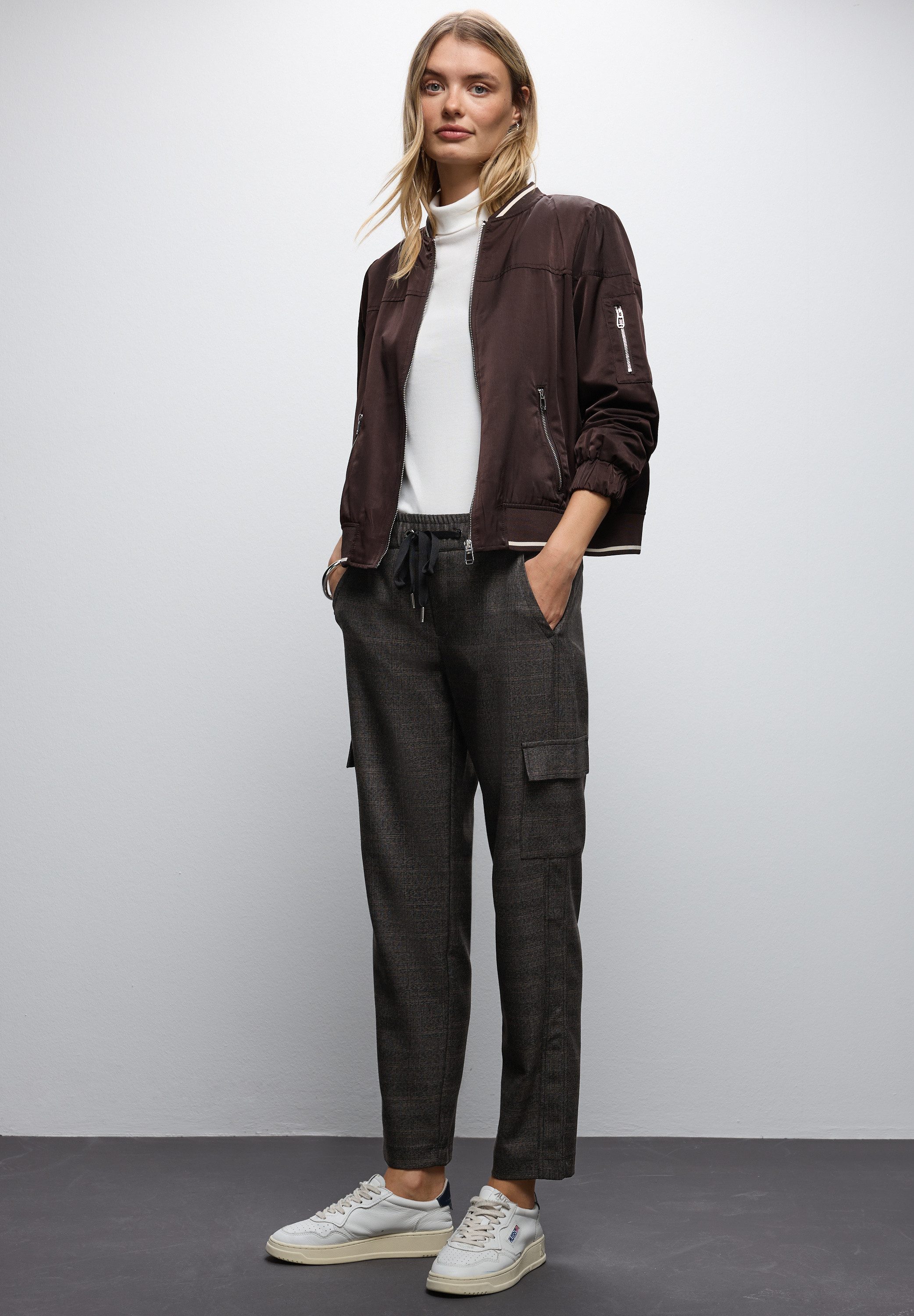 STREET ONE Cargohose Style Bonny mit elastischem Bund