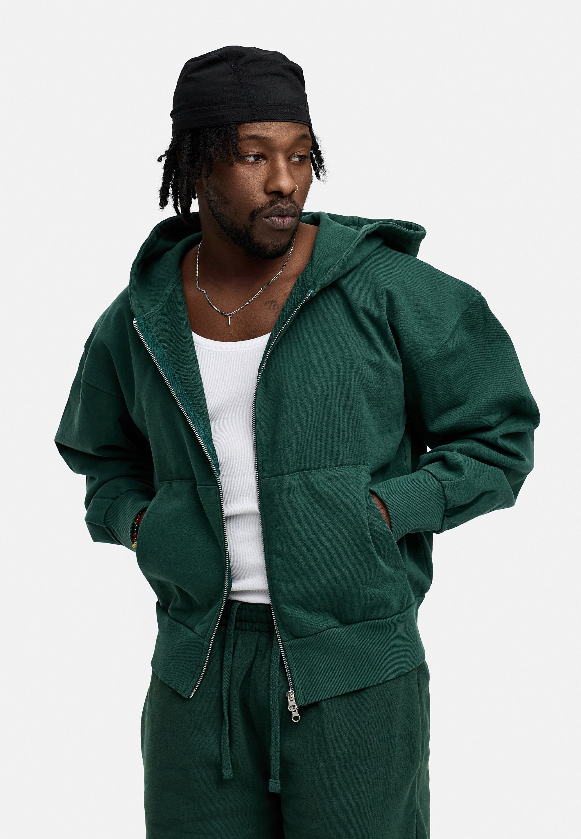 BEHYPE STUDIOS Kapuzensweatjacke IM OVERSIZE BOXY-FIT, ZIPPER-HOODIE Herren Zip-Thru Sweatjacke Kapuzenpullover Kapuzen-Sweatshirt Sweater