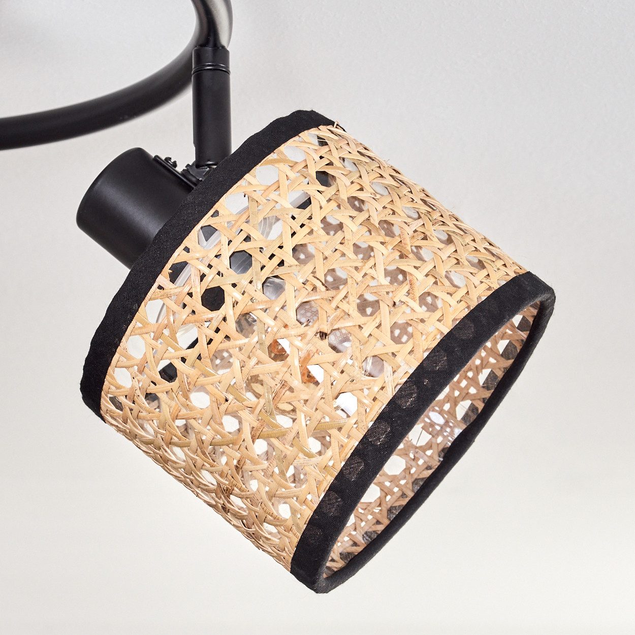 hofstein Deckenleuchte moderne Deckenlampe aus Metall/Rattan/Wiener Geflecht in Schwarz/Natur, ohne Leuchtmittel, mit verstellbaren Strahlern, runde Leuchte, 3  – Bild 3 von 5