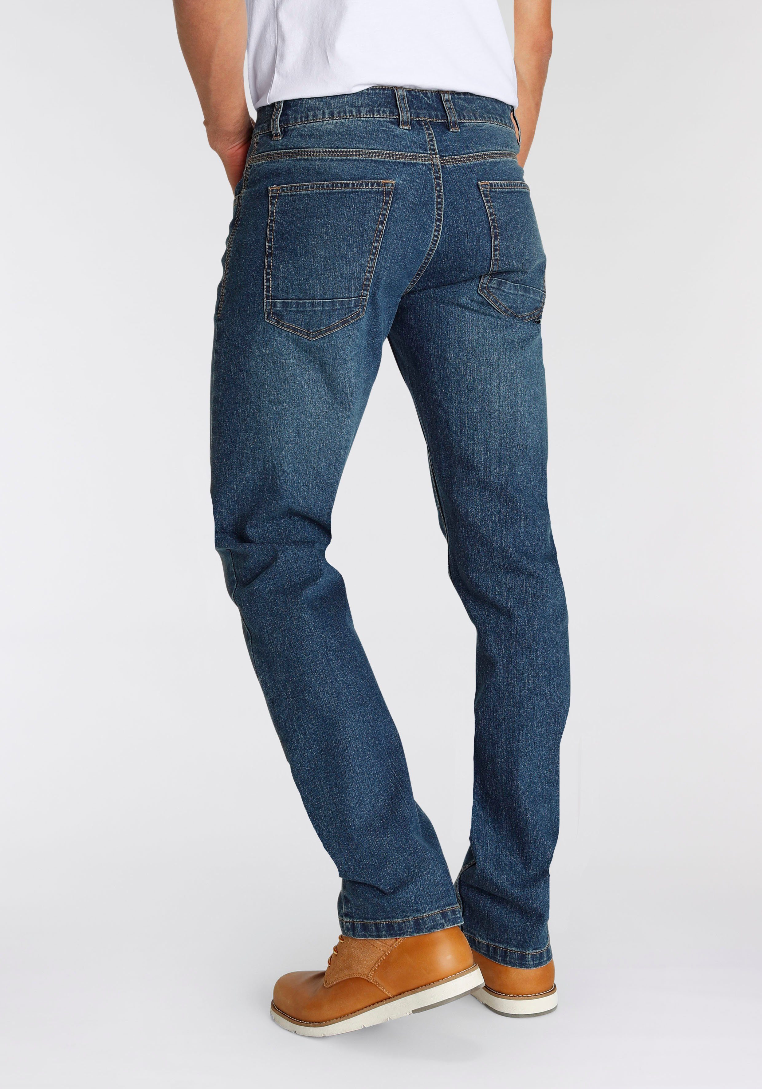 AJC Straight-Jeans mit blue Waschung leichter