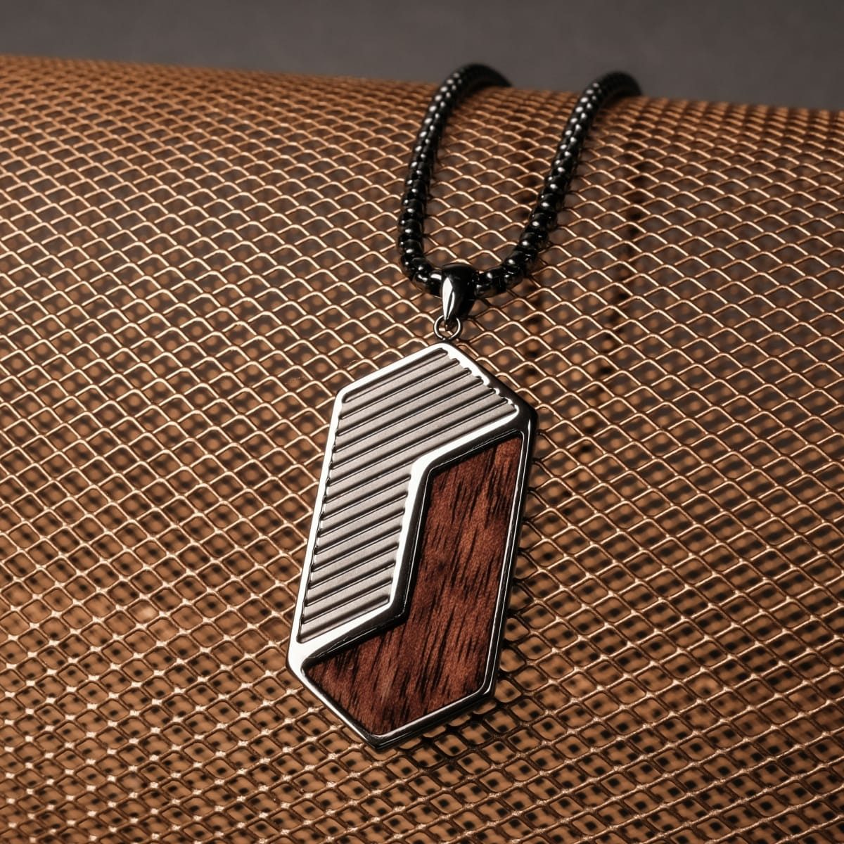 Holzkern Kette mit Anhänger Edelstahl Zigzag Walnuss/Dunkelgrau