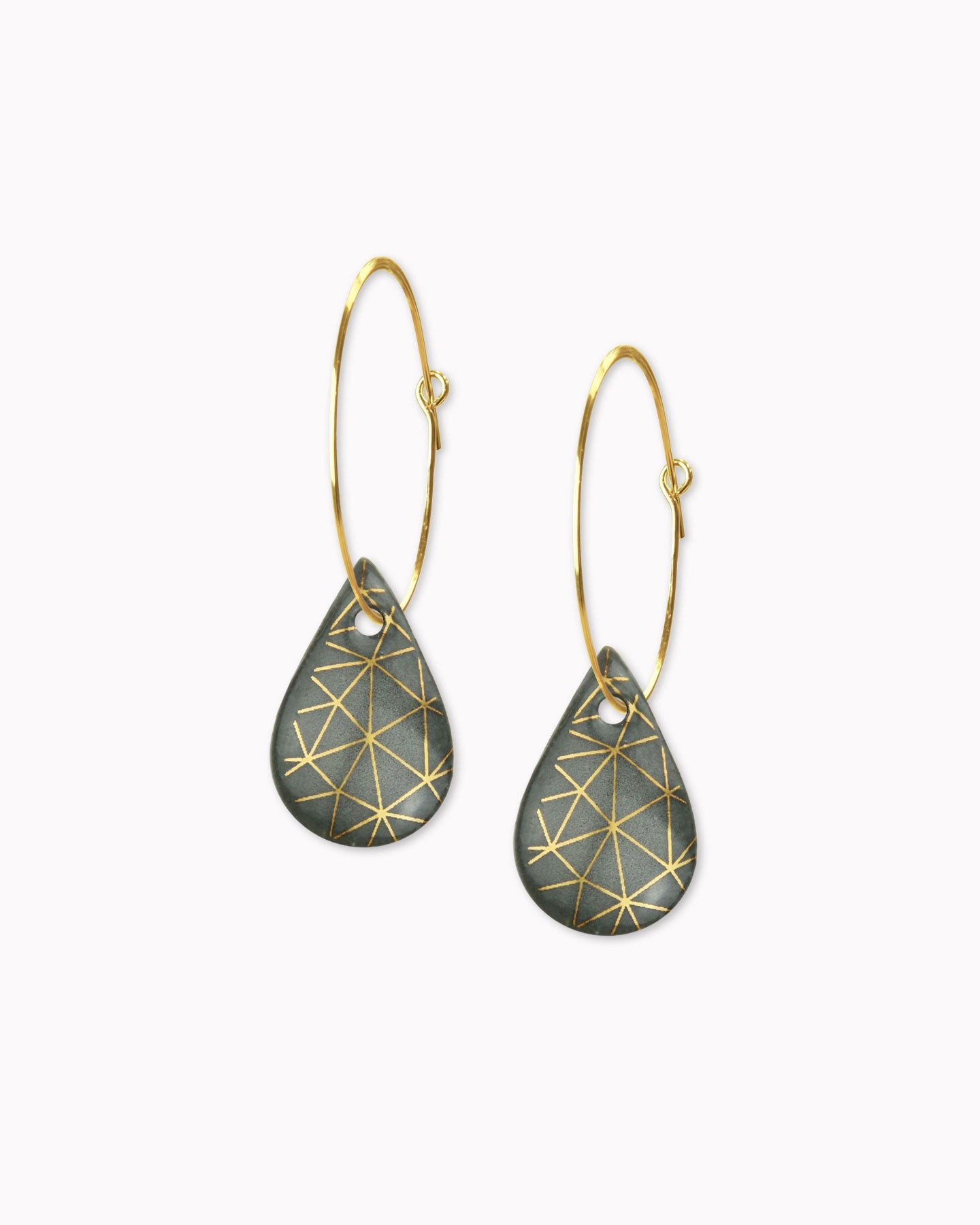 lille mus Paar Creolen Creolen mit Porzellan-Anhänger 'Tropfen Geo' Gold