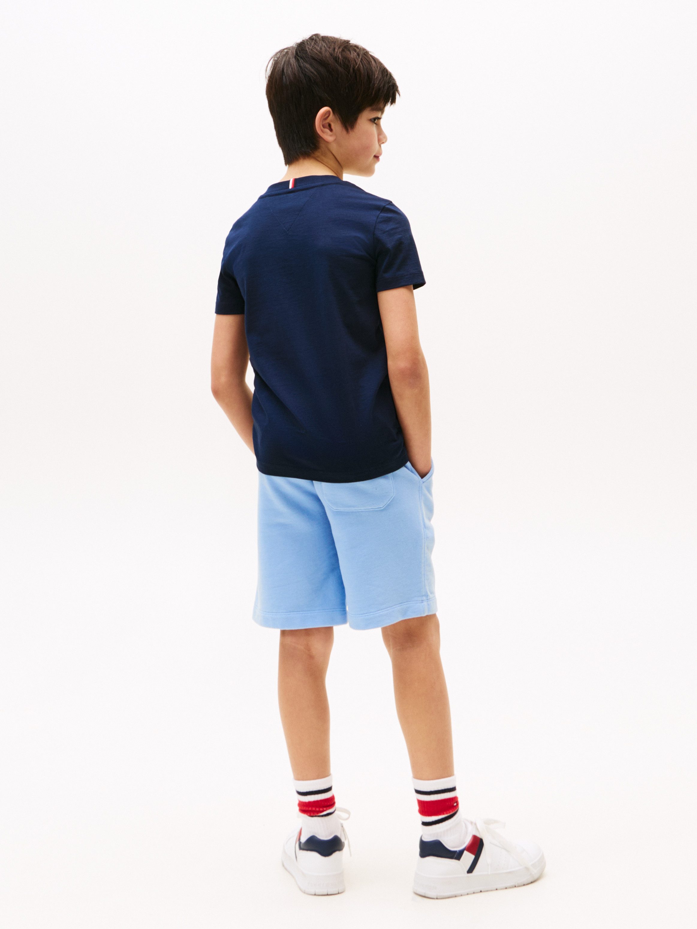 Tommy Hilfiger T-Shirt TOMMY SCRIPT FLAG PRINT TEE SS für Kinder bis 16 Jahre, mit Logo-Print – Bild 5 von 5