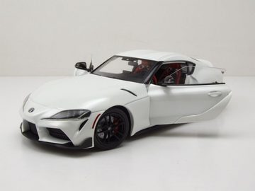 Solido Modellauto Toyota Supra GR 2023 weiß Modellauto 1:18 Solido, Maßstab 1:18