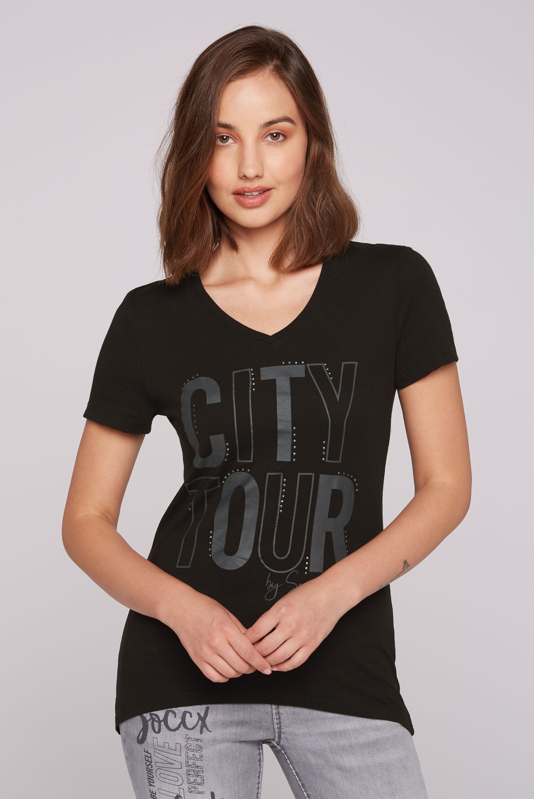 V-Shirt