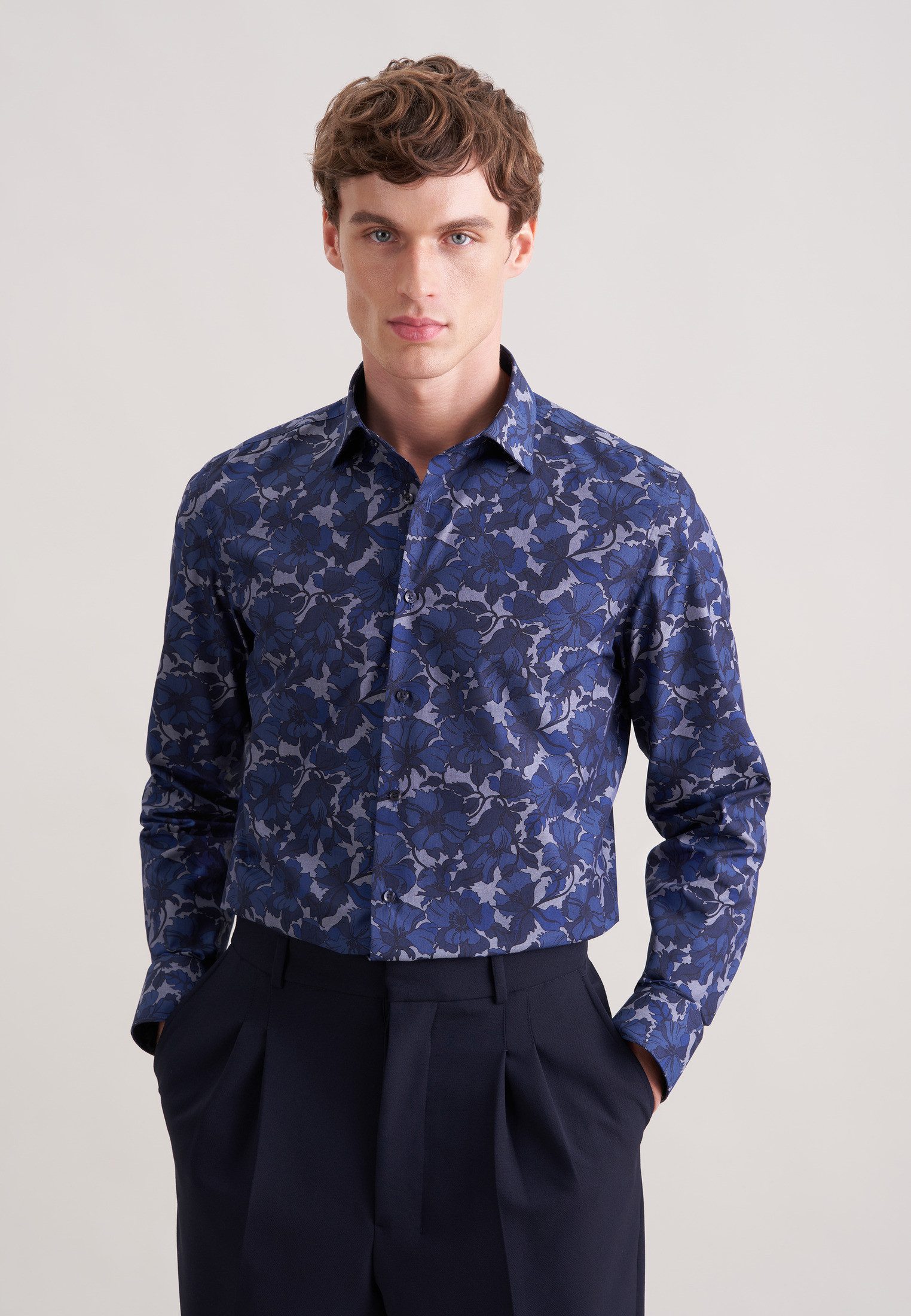 Businesshemd Schwarze Rose