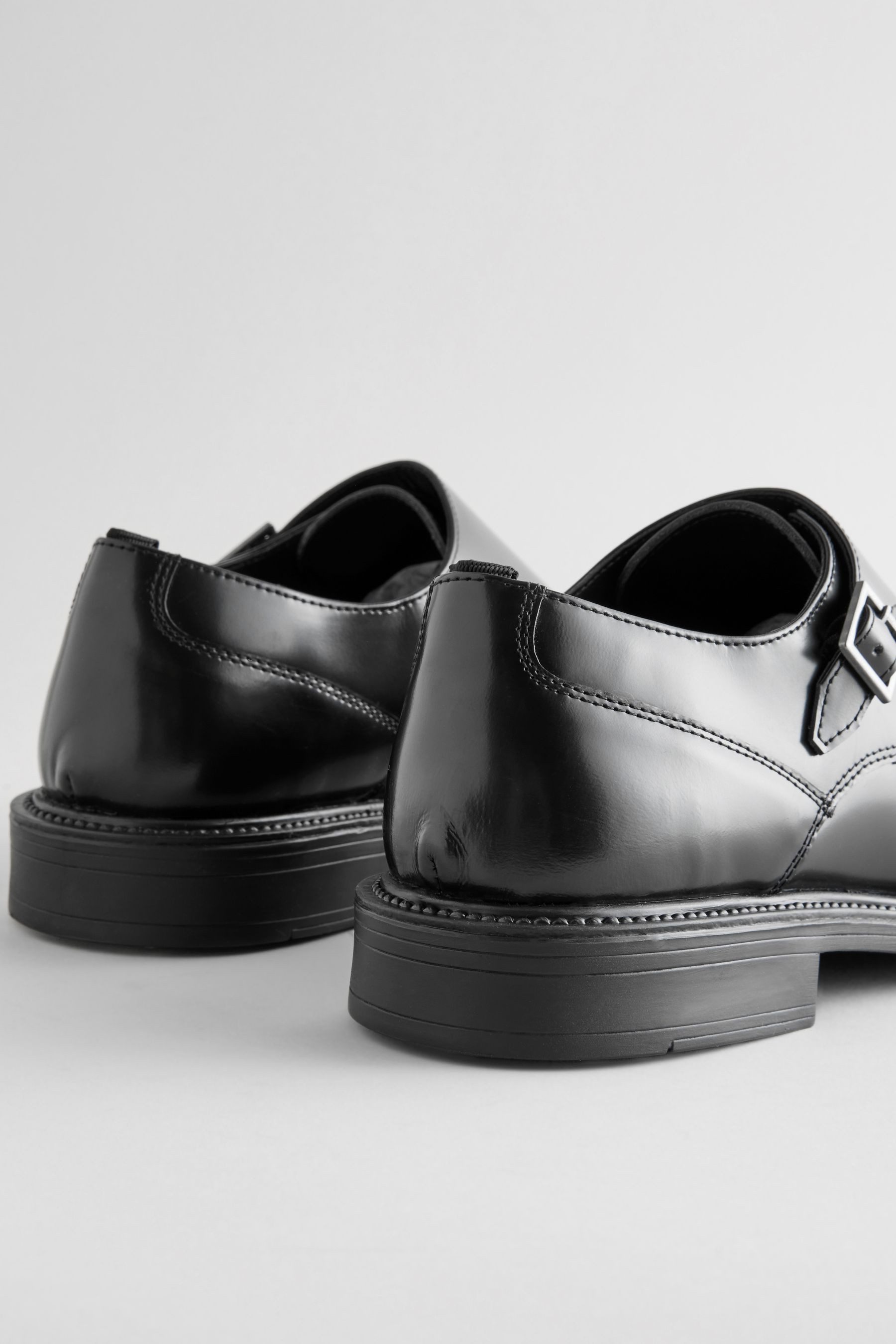 Next Monkstraps mit zwei Riemen Slipper günstig online kaufen