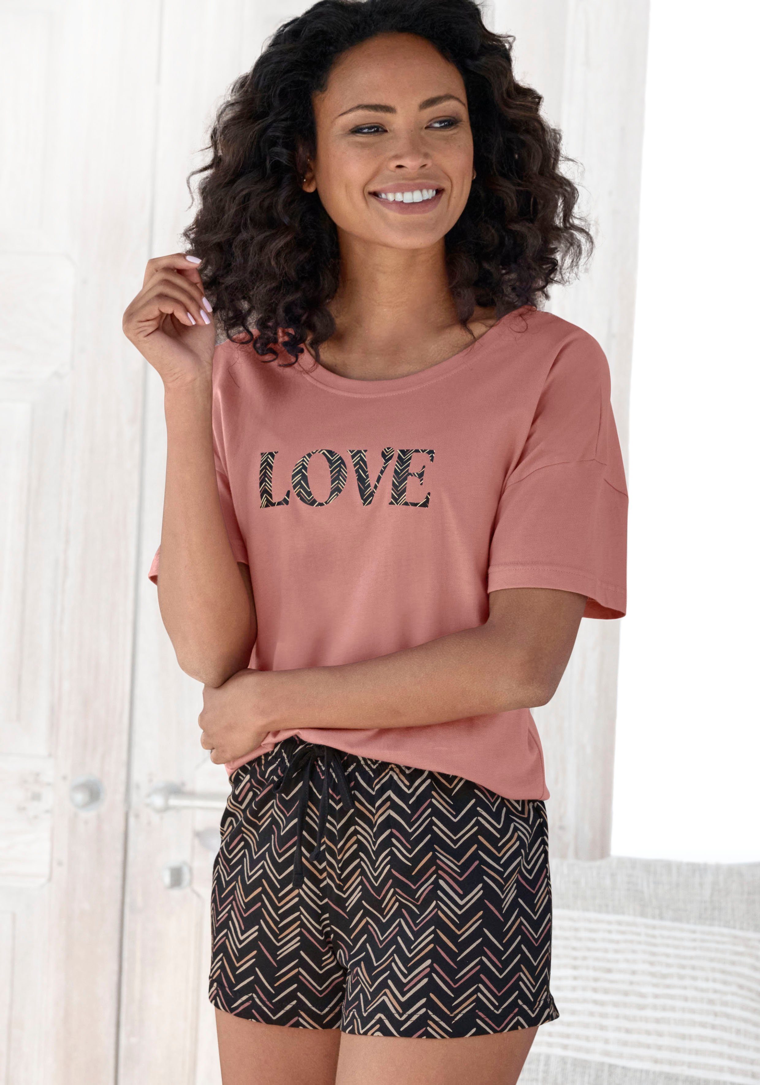 Vivance Dreams Shorty (Set, 2 tlg) mit malerischem Fischgrat-Muster günstig online kaufen