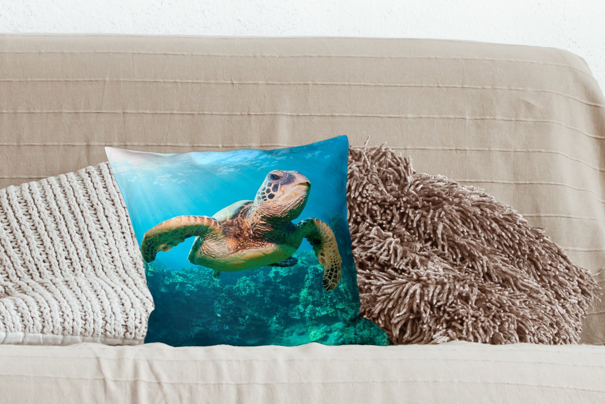 Schlafzimmer, Füllung Dekokissen mit Deko, MuchoWow Wohzimmer, für Fotodruck, Sofakissen Schwimmende Zierkissen Schildkröte