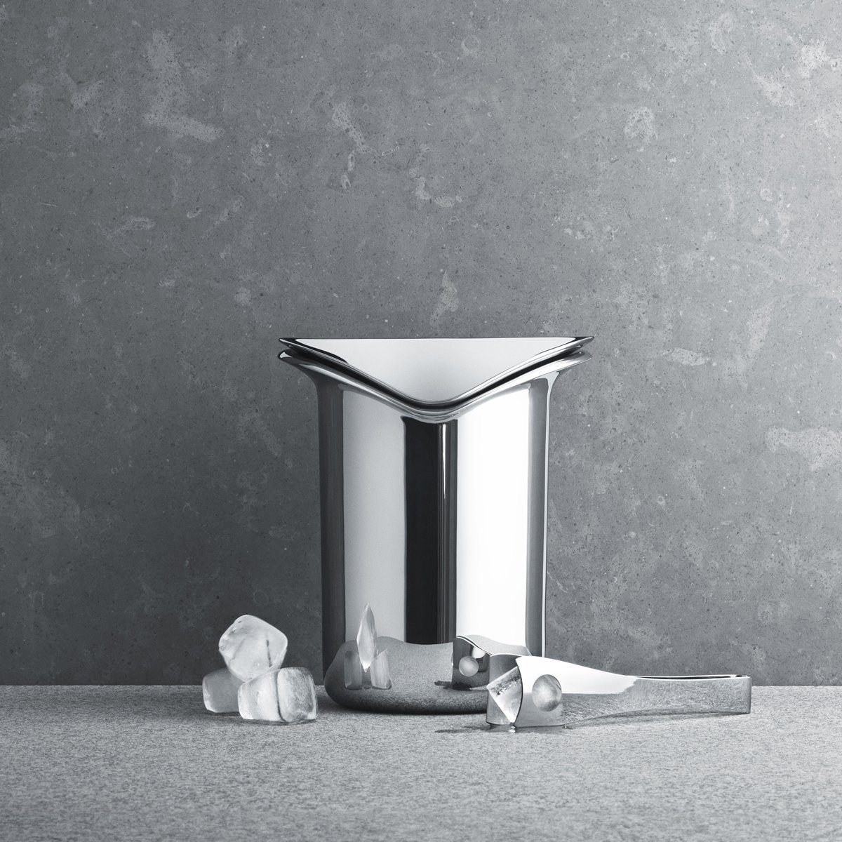 Georg Jensen Eiseimer Wine
