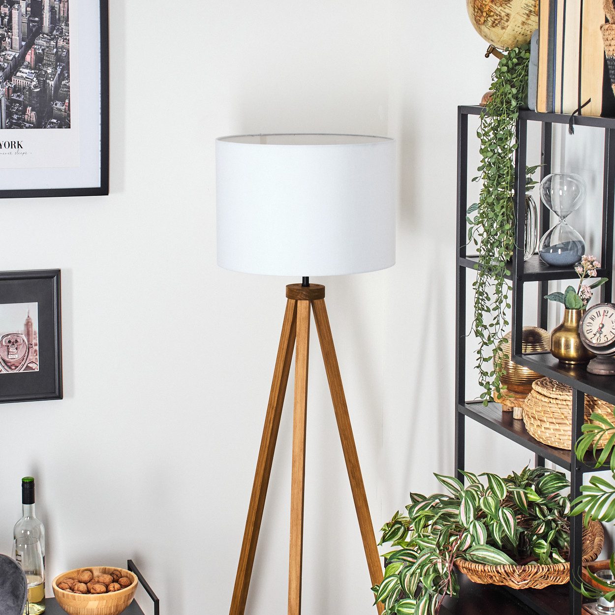 hofstein Stehlampe Stehlampe aus Holz/Stoff in Naturfarben/Weiß, ohne Leuchtmittel, mit rundem Schirm (40 cm) u. Fußschalter, 1 x E27, ohne Leuchtmittel