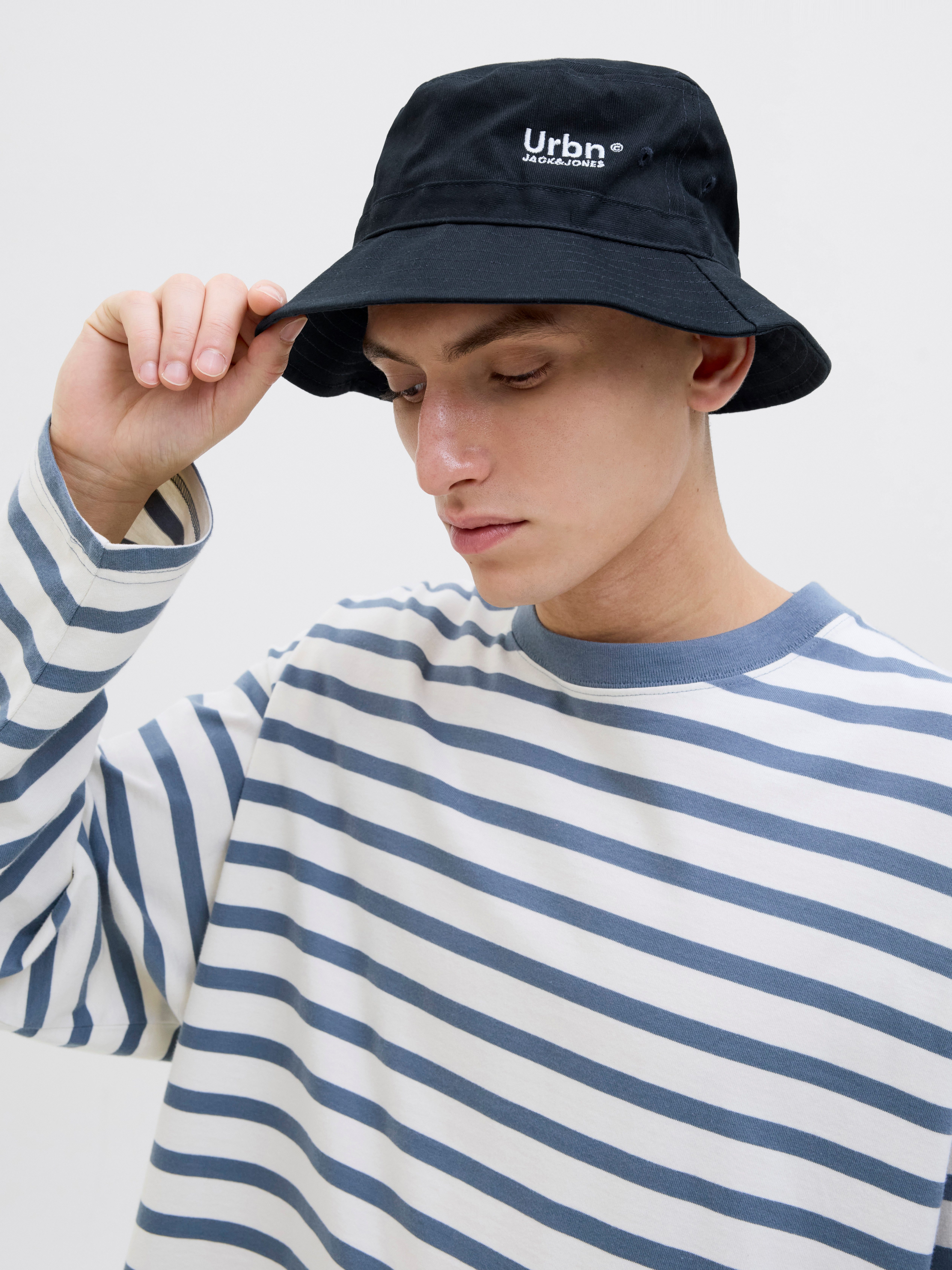 Jack & Jones Fischerhut "JACURBN mit Logo-Schriftzug, ideal für viele Anläs günstig online kaufen