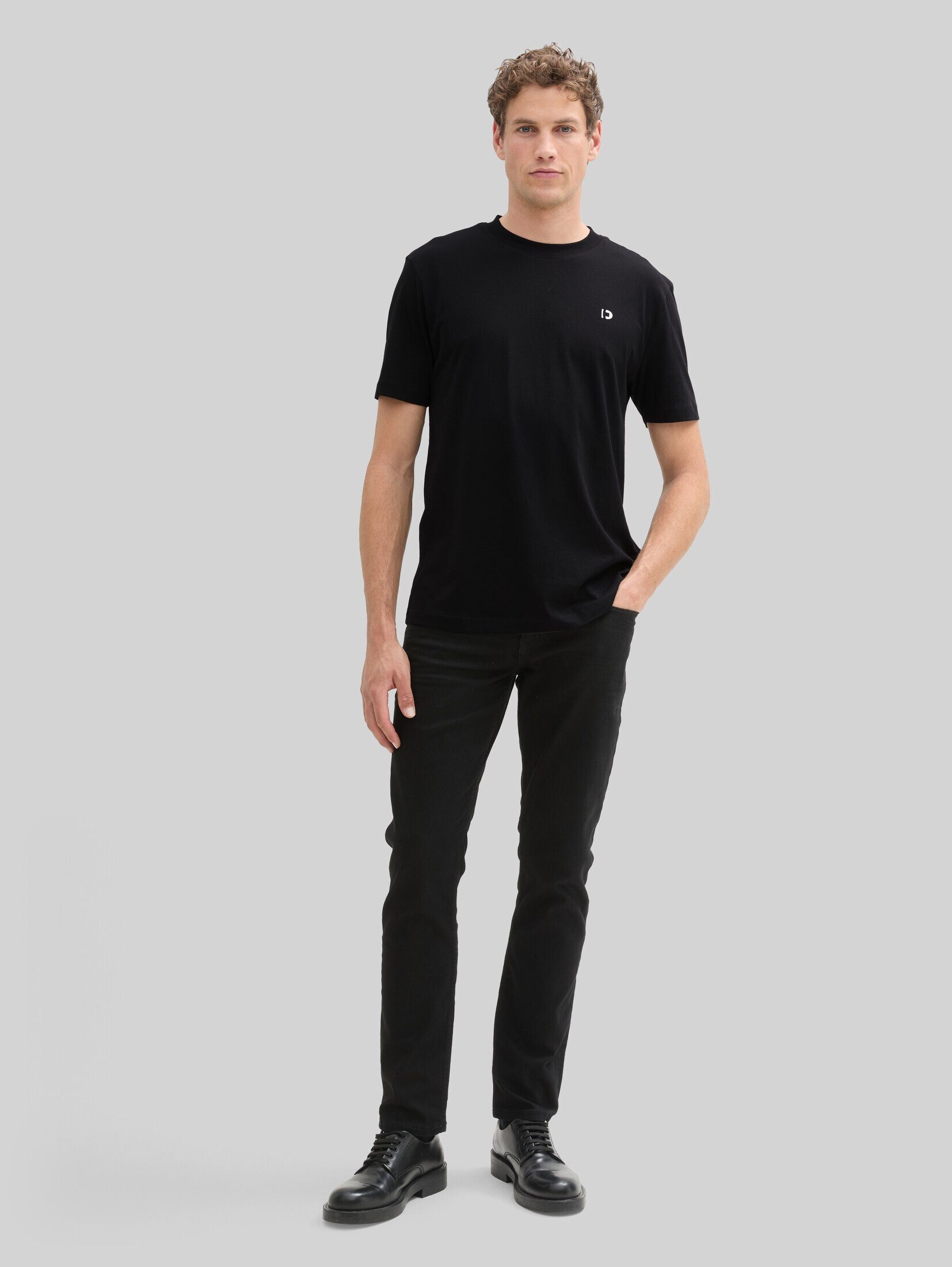 TOM TAILOR Denim T-Shirt T-Shirt (im Einserpack) Basic T-Shirt mit Logo-Print