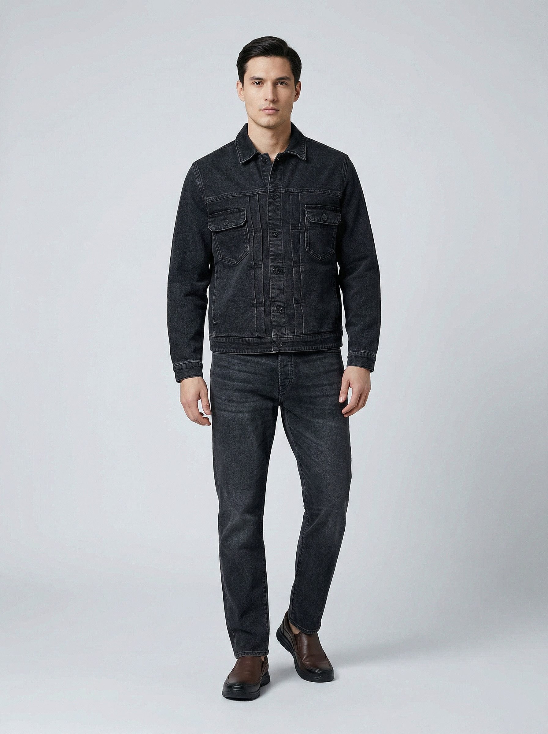 Zum Outfit 10
