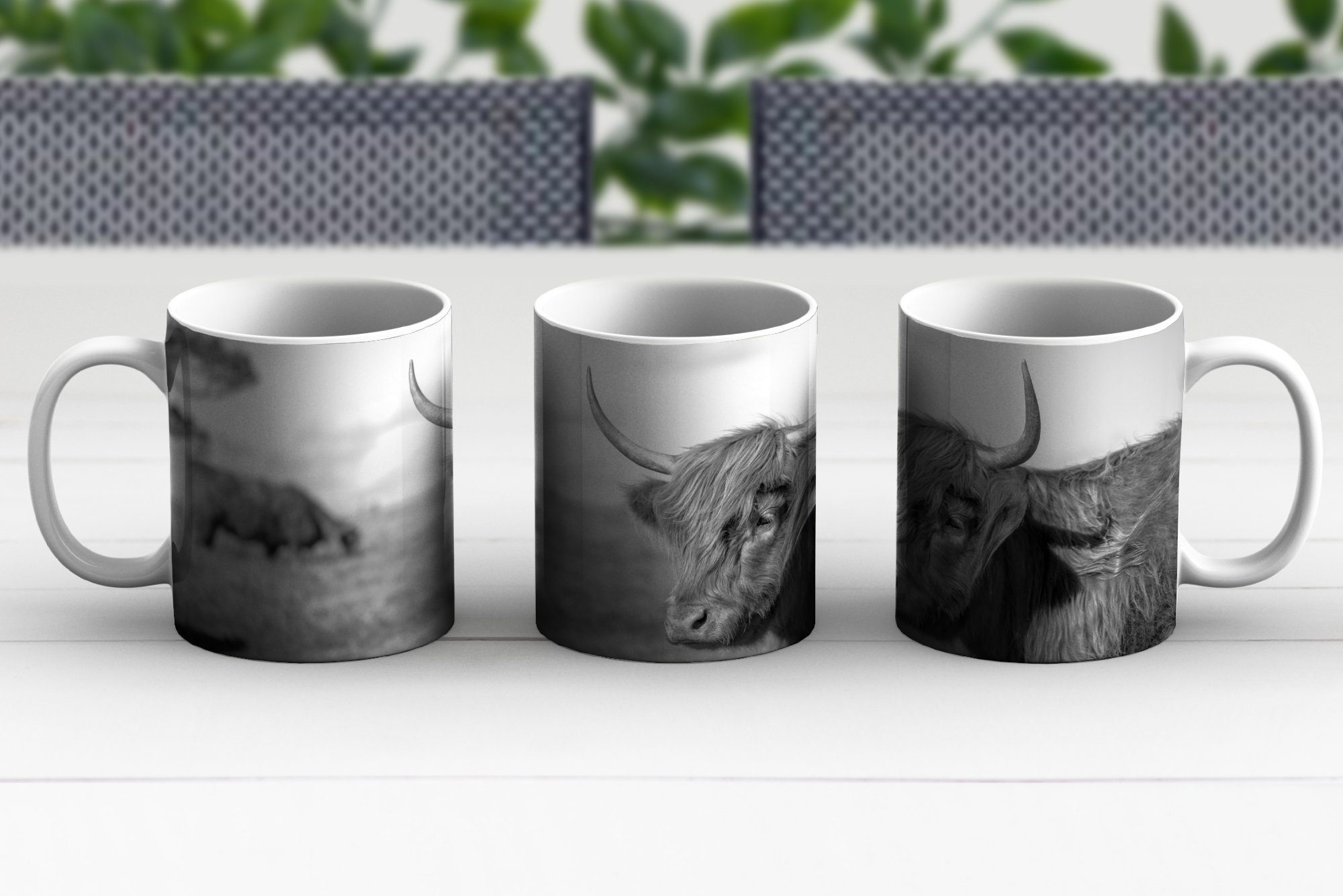 Schwarz Tasse - Geschenk - Kaffeetassen, Highlander Teetasse, Keramik, Weiß, Schottischer - MuchoWow Teetasse, Tiere Becher,