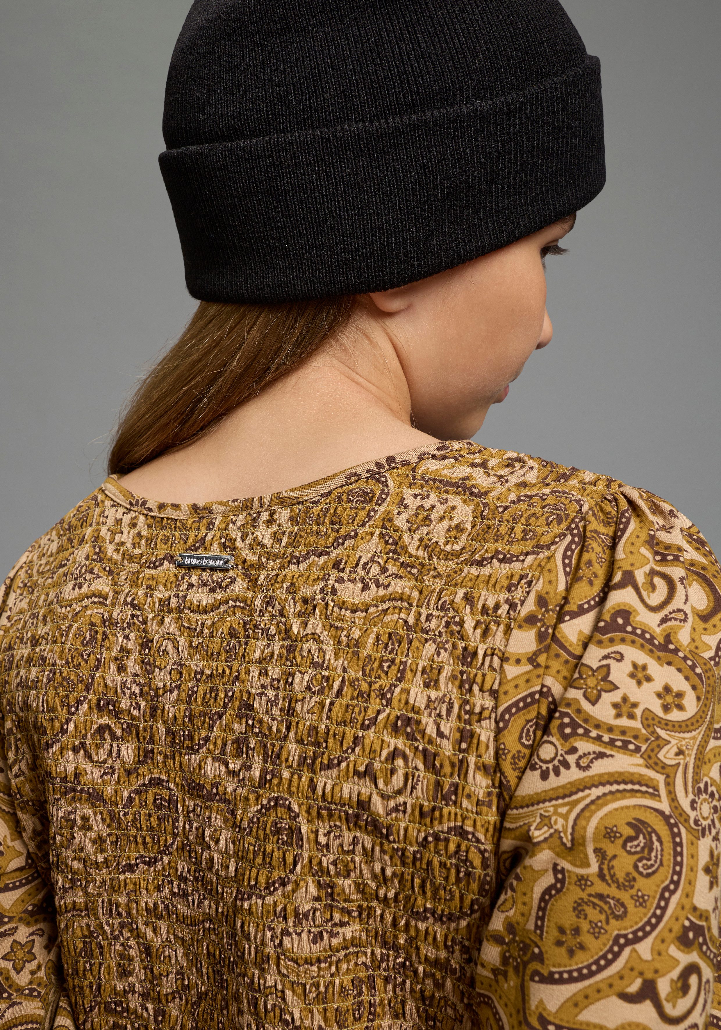 Bruno Banani Smokkleid Viskose-Kleid in Allover-Design für Mädchen, kniefrei, mit Volants, mit Langarm