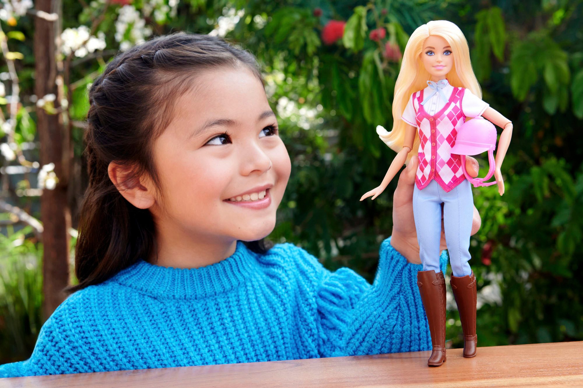 Barbie Anziehpuppe Mysteries: Die großen Pferdejagd: günstig online kaufen