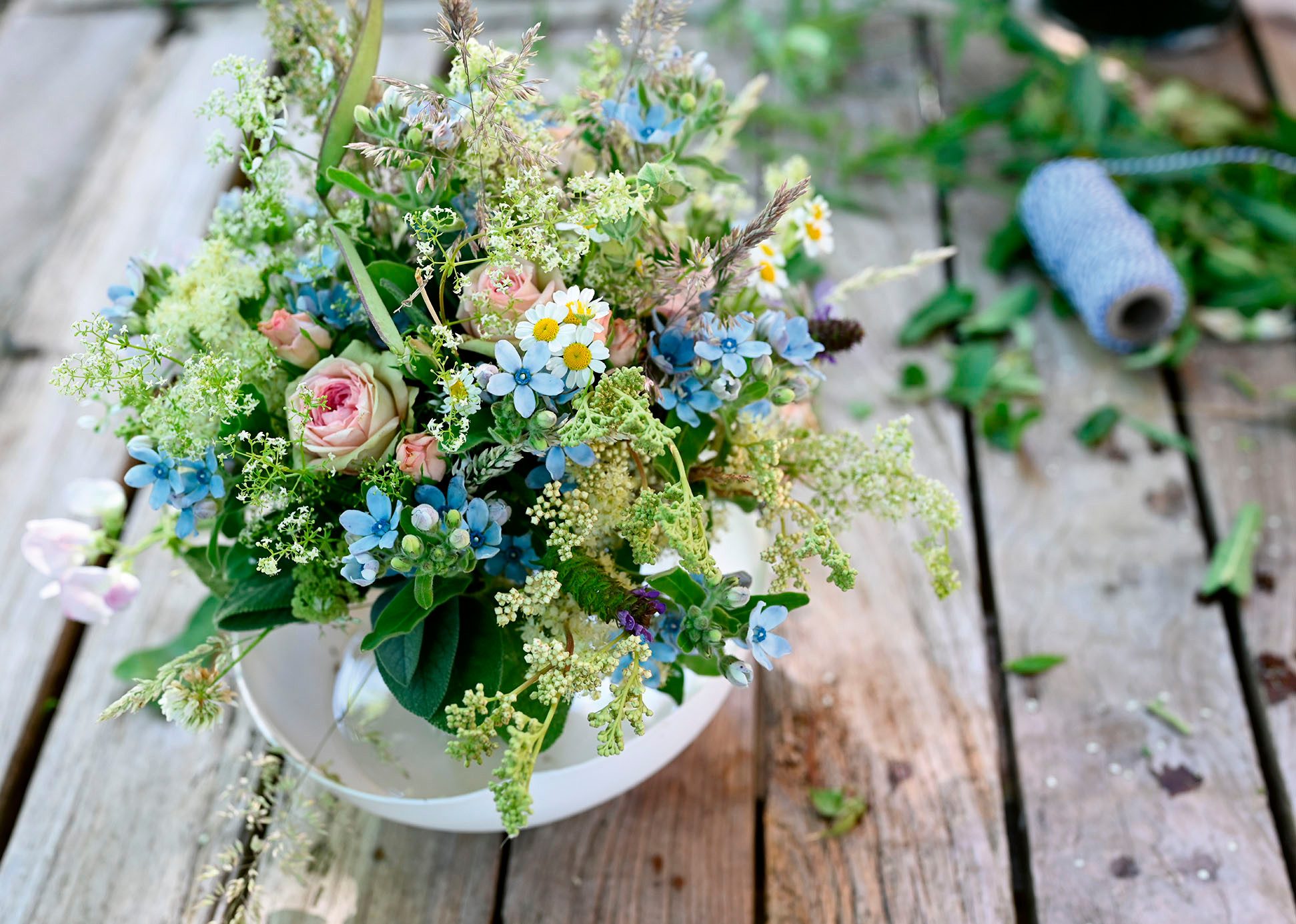 Ravensburger Puzzle Sommerlicher Wiesenstrauß mit Himmelblauem Südstern, 10 günstig online kaufen