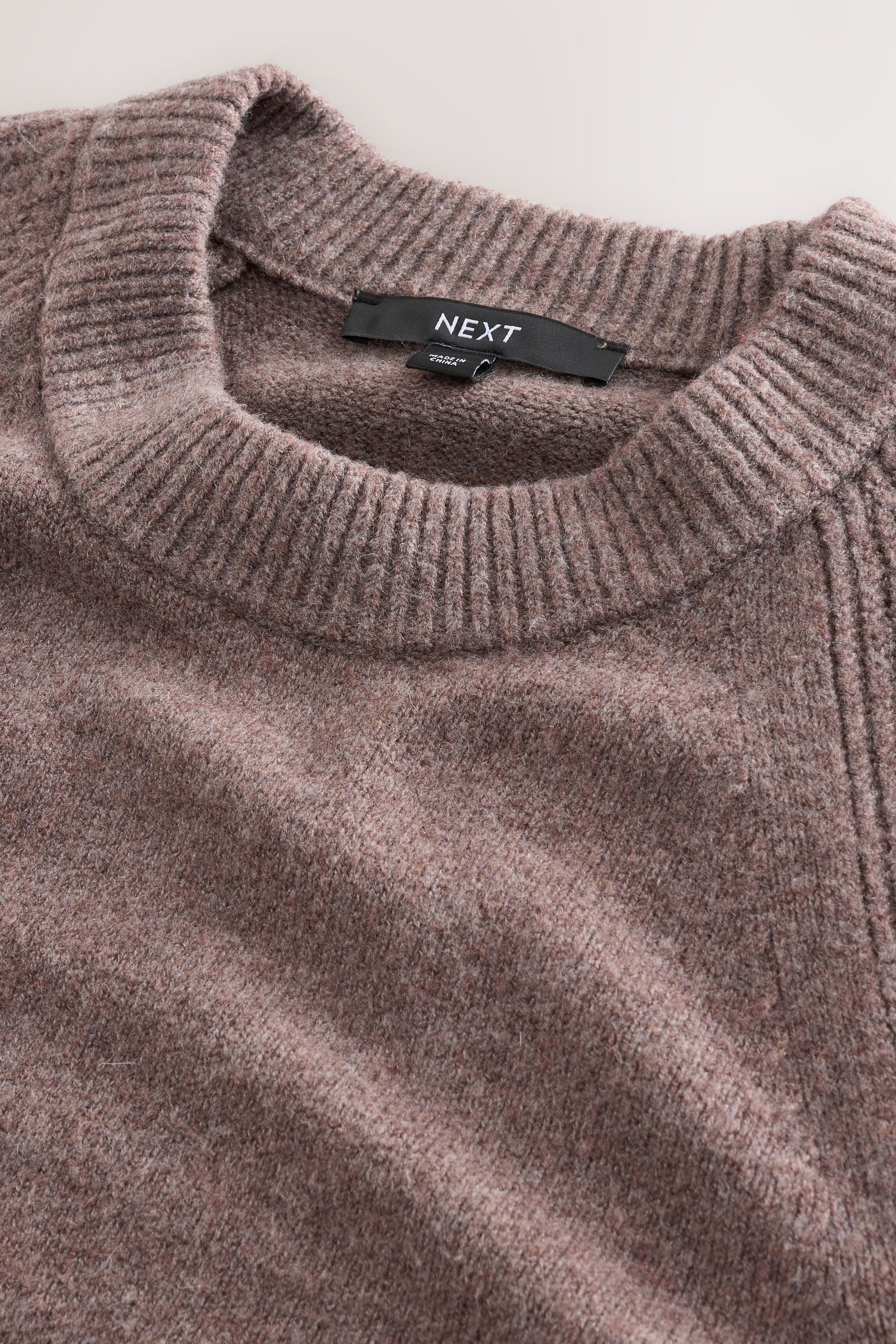 Next Midikleid Weiches, gestricktes Midikleid, gerippte Ärmel (1-tlg) günstig online kaufen