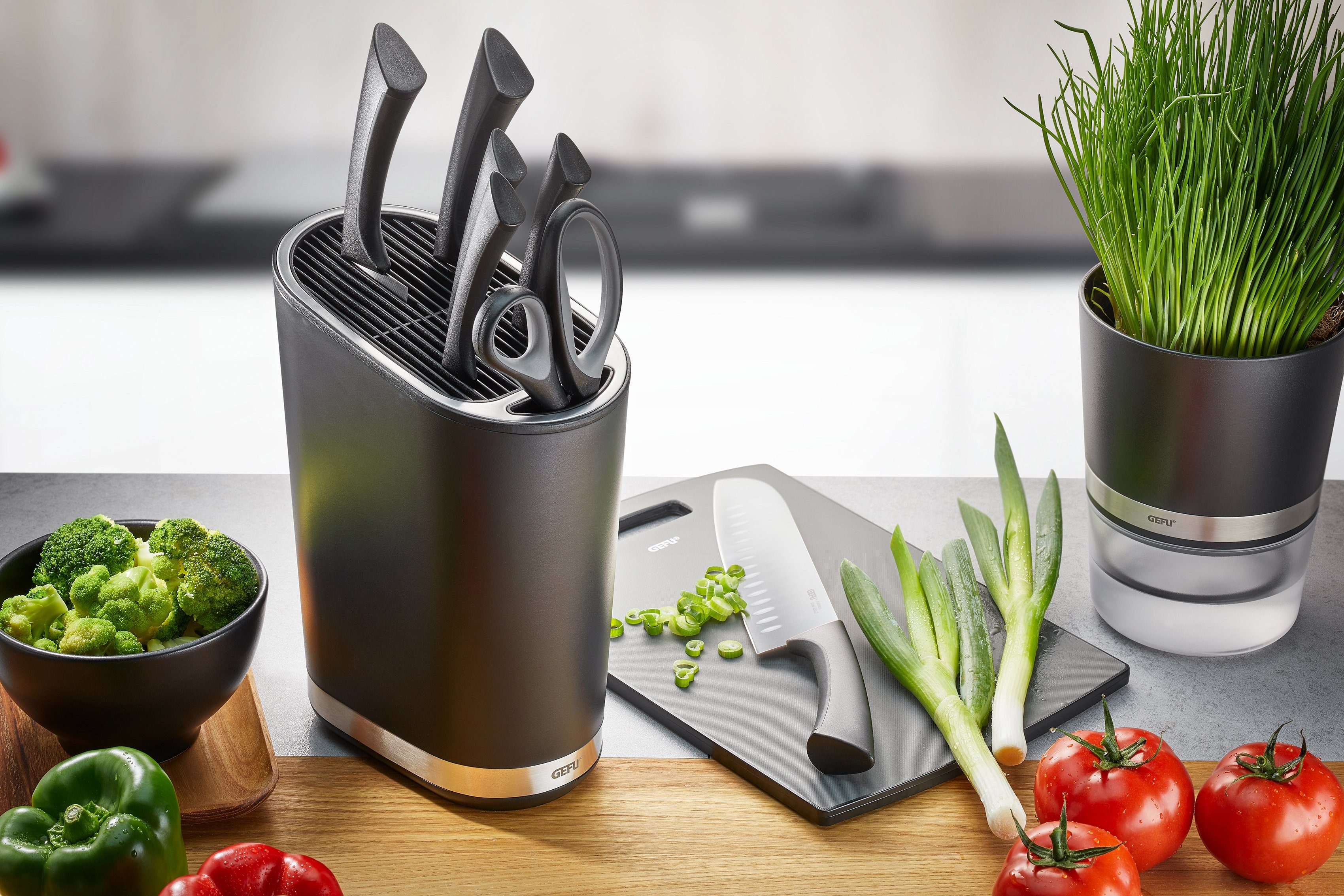 GEFU Messerblock Smartline, Kunststoff/Edelstahl für Fächern 28 verschiedenen Größen in mit Messer