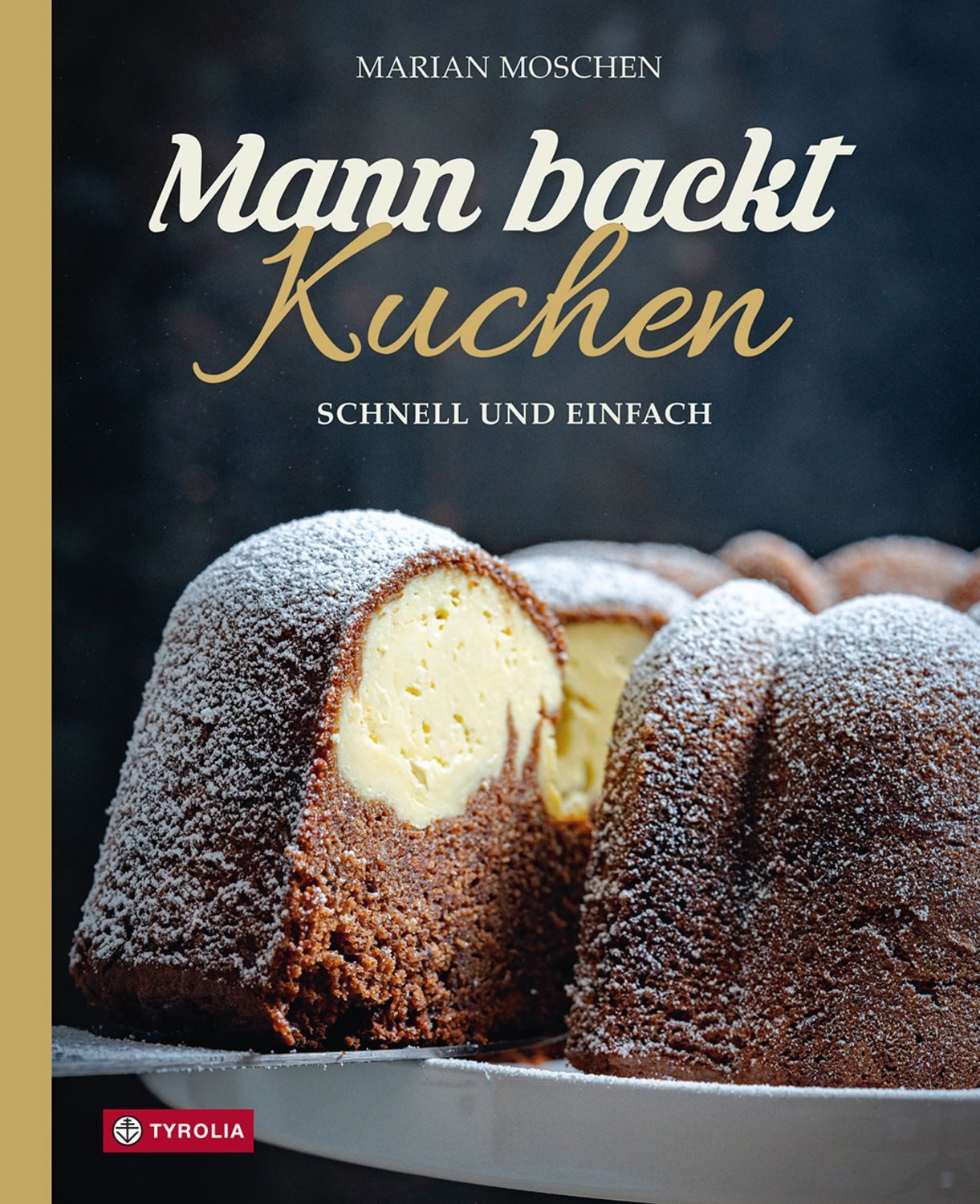 Mann backt Kuchen / Marian Moschen