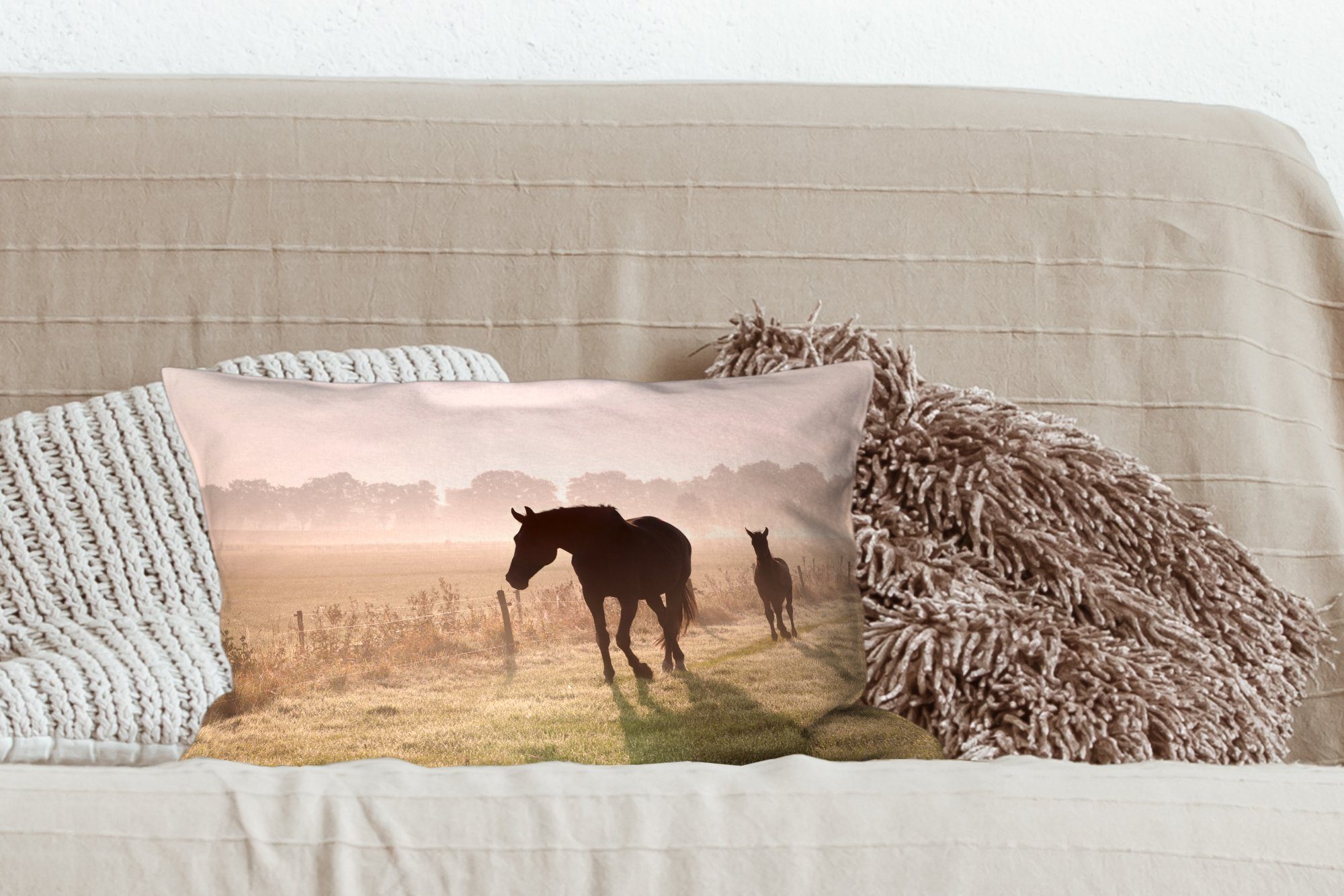 MuchoWow Dekokissen Pferde Füllung, - Dekokissen Silhouette, Nebel Dekoration, mit Wohzimmer Schlafzimmer - Zierkissen
